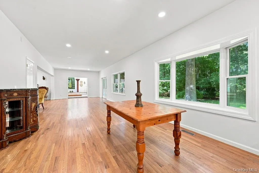 48 Private Road, Riverhead, NY, 4 Bedrooms Bedrooms, 10 Rooms Rooms,2 BathroomsBathrooms,Residential,For Rent,Private,0,1045233 48 Private Road, Riverhead, NY, 4 Bedrooms Bedrooms, 10 Rooms Rooms,2 BathroomsBathrooms,Residential,For Rent,Private,0,1045233