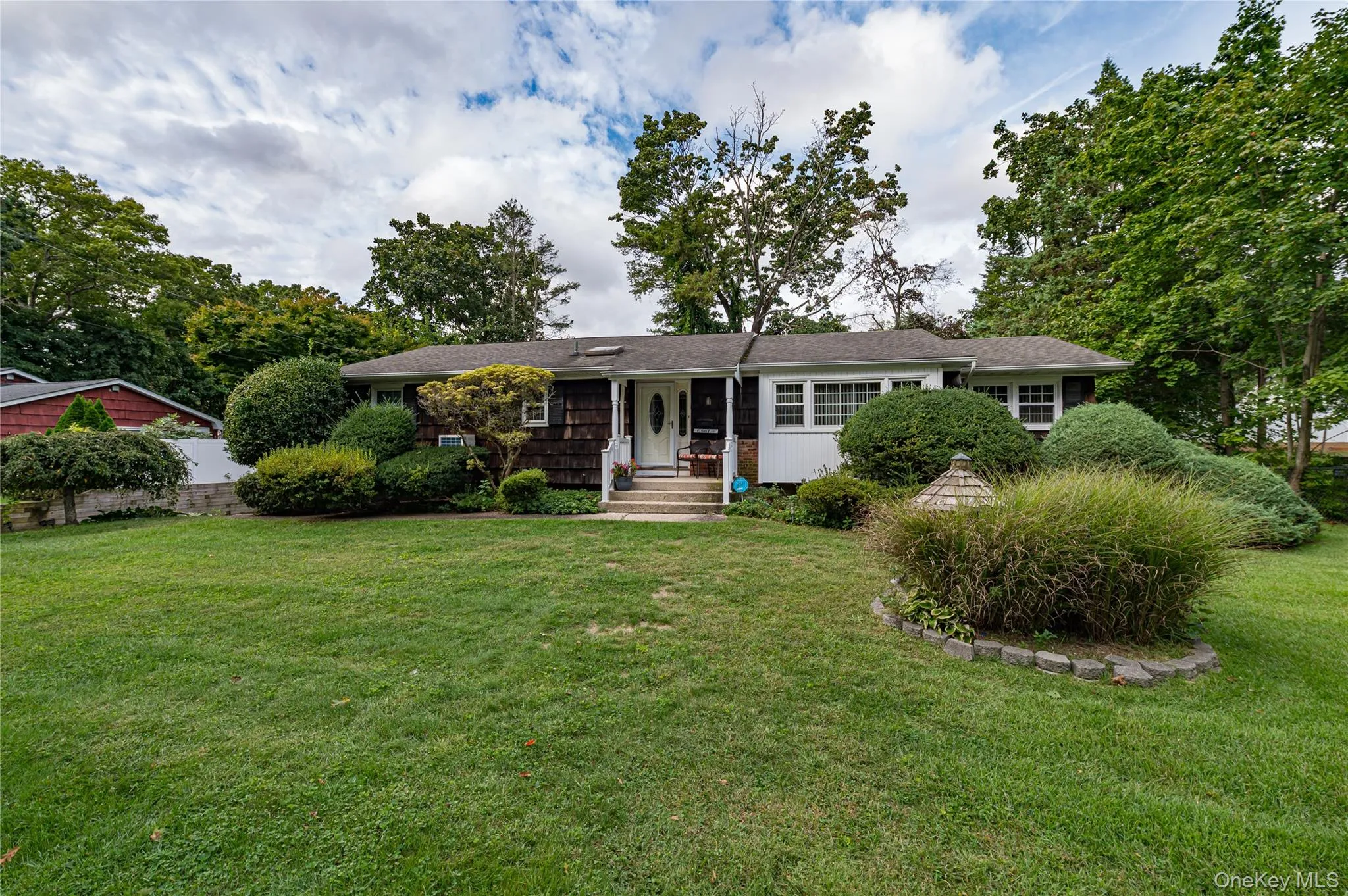 4 Huber Place, Smithtown, NY, 3 Bedrooms Bedrooms, 8 Rooms Rooms,2 BathroomsBathrooms,Residential,For Rent,Huber,0,1045238 4 Huber Place, Smithtown, NY, 3 Bedrooms Bedrooms, 8 Rooms Rooms,2 BathroomsBathrooms,Residential,For Rent,Huber,0,1045238