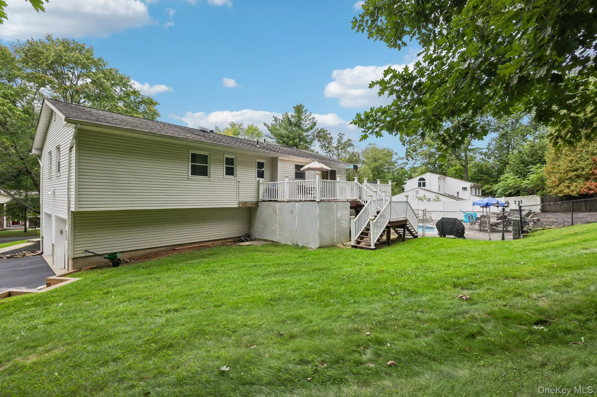 82 Branchville Road, Clarkstown, NY, 5 Bedrooms Bedrooms, 11 Rooms Rooms,3 BathroomsBathrooms,Residential,For Rent,Branchville,0,1045240 82 Branchville Road, Clarkstown, NY, 5 Bedrooms Bedrooms, 11 Rooms Rooms,3 BathroomsBathrooms,Residential,For Rent,Branchville,0,1045240