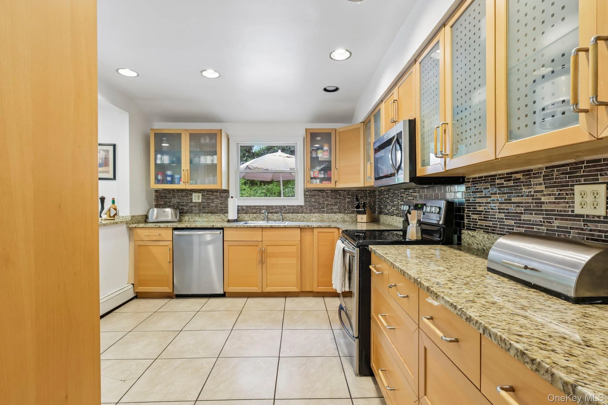 82 Branchville Road, Clarkstown, NY, 5 Bedrooms Bedrooms, 11 Rooms Rooms,3 BathroomsBathrooms,Residential,For Rent,Branchville,0,1045240 82 Branchville Road, Clarkstown, NY, 5 Bedrooms Bedrooms, 11 Rooms Rooms,3 BathroomsBathrooms,Residential,For Rent,Branchville,0,1045240
