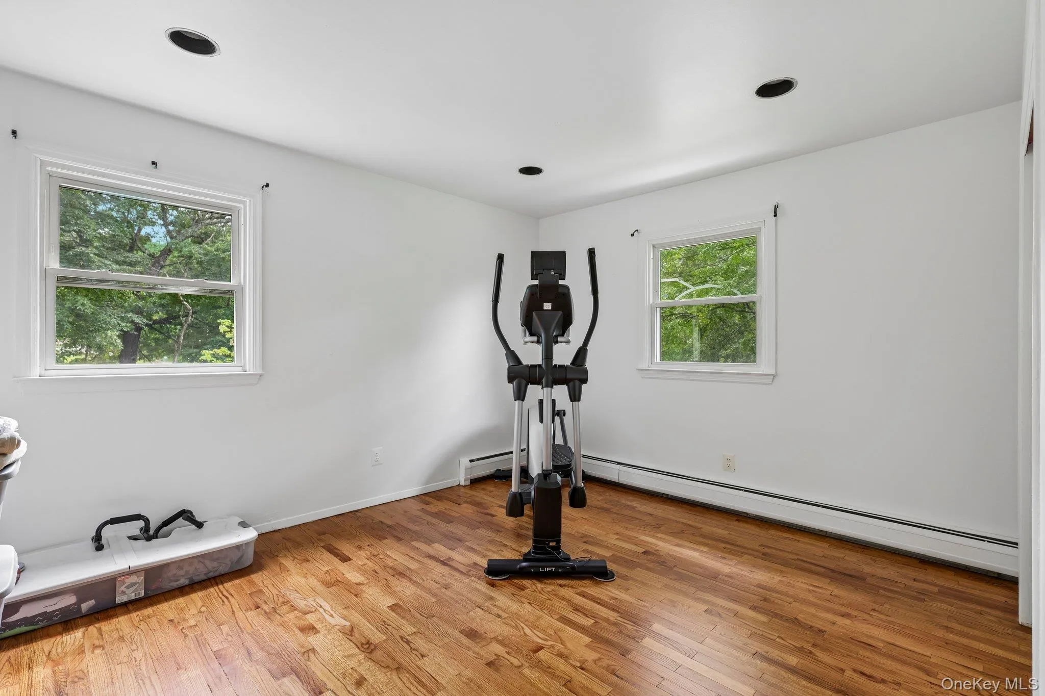 82 Branchville Road, Clarkstown, NY, 5 Bedrooms Bedrooms, 11 Rooms Rooms,3 BathroomsBathrooms,Residential,For Rent,Branchville,0,1045240 82 Branchville Road, Clarkstown, NY, 5 Bedrooms Bedrooms, 11 Rooms Rooms,3 BathroomsBathrooms,Residential,For Rent,Branchville,0,1045240