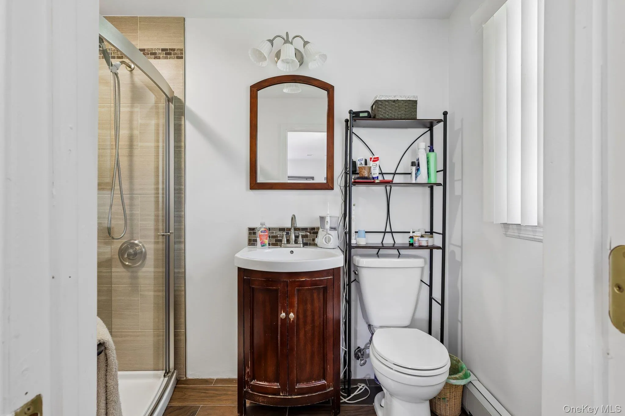 82 Branchville Road, Clarkstown, NY, 5 Bedrooms Bedrooms, 11 Rooms Rooms,3 BathroomsBathrooms,Residential,For Rent,Branchville,0,1045240 82 Branchville Road, Clarkstown, NY, 5 Bedrooms Bedrooms, 11 Rooms Rooms,3 BathroomsBathrooms,Residential,For Rent,Branchville,0,1045240