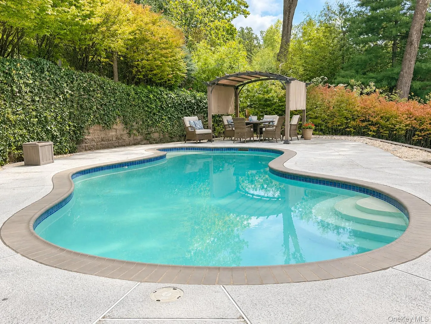 Alternate View of Private Gunite Pool – Photo Virtually Enhanced Alternate View of Private Gunite Pool – Photo Virtually Enhanced