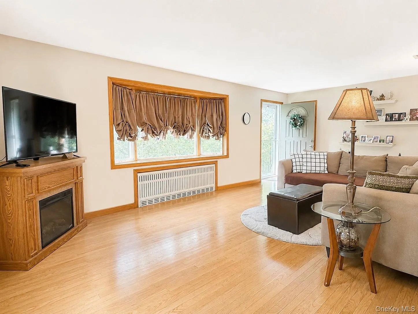 135 Kings Highway, Orangetown, NY, 3 Bedrooms Bedrooms, 7 Rooms Rooms,2 BathroomsBathrooms,Residential,For Rent,Kings,0,1045242 135 Kings Highway, Orangetown, NY, 3 Bedrooms Bedrooms, 7 Rooms Rooms,2 BathroomsBathrooms,Residential,For Rent,Kings,0,1045242