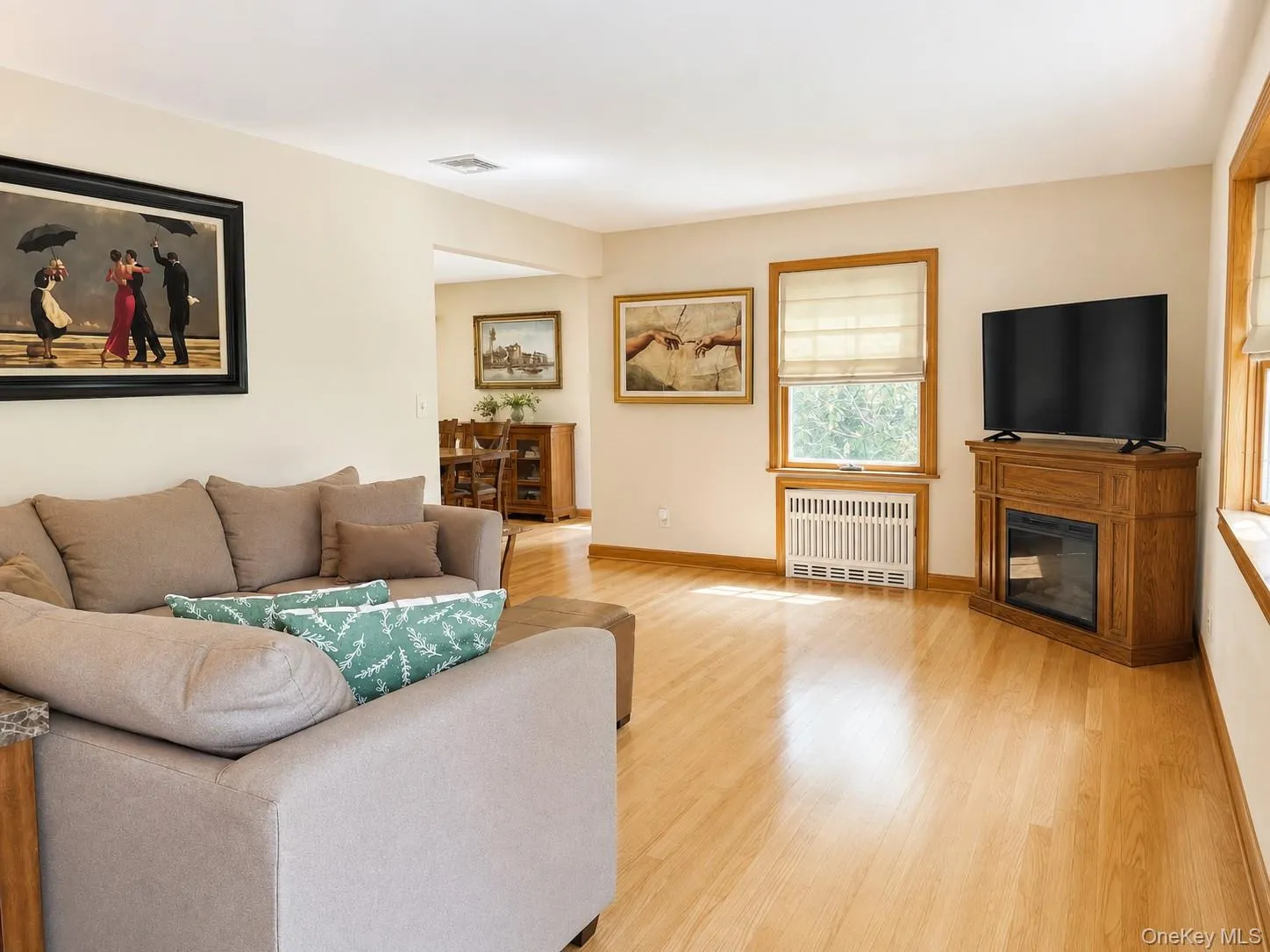 135 Kings Highway, Orangetown, NY, 3 Bedrooms Bedrooms, 7 Rooms Rooms,2 BathroomsBathrooms,Residential,For Rent,Kings,0,1045242 135 Kings Highway, Orangetown, NY, 3 Bedrooms Bedrooms, 7 Rooms Rooms,2 BathroomsBathrooms,Residential,For Rent,Kings,0,1045242