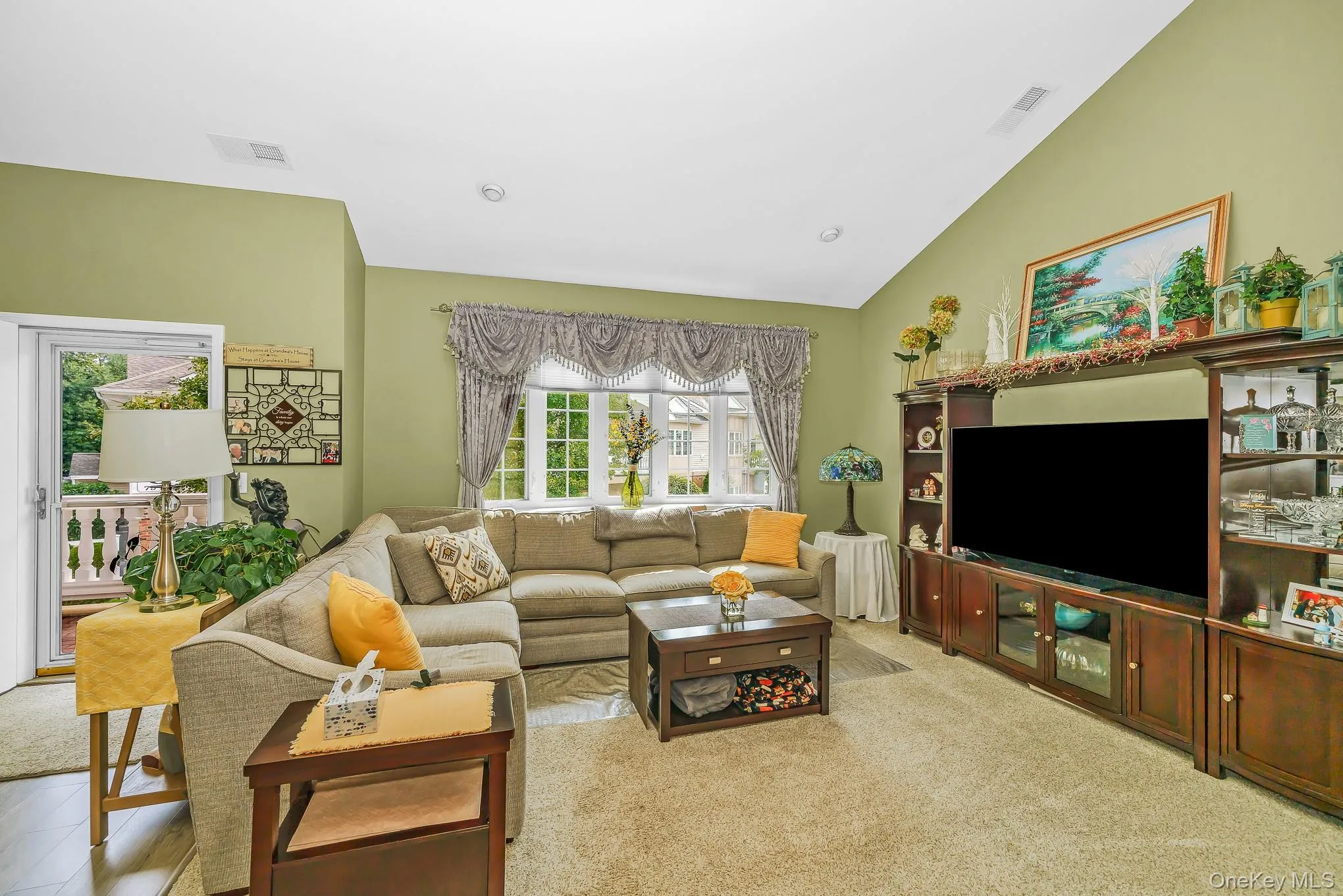 30 Sarah Court, Babylon, NY, 2 Bedrooms Bedrooms, 5 Rooms Rooms,2 BathroomsBathrooms,Residential,For Rent,Sarah,0,1045244 30 Sarah Court, Babylon, NY, 2 Bedrooms Bedrooms, 5 Rooms Rooms,2 BathroomsBathrooms,Residential,For Rent,Sarah,0,1045244