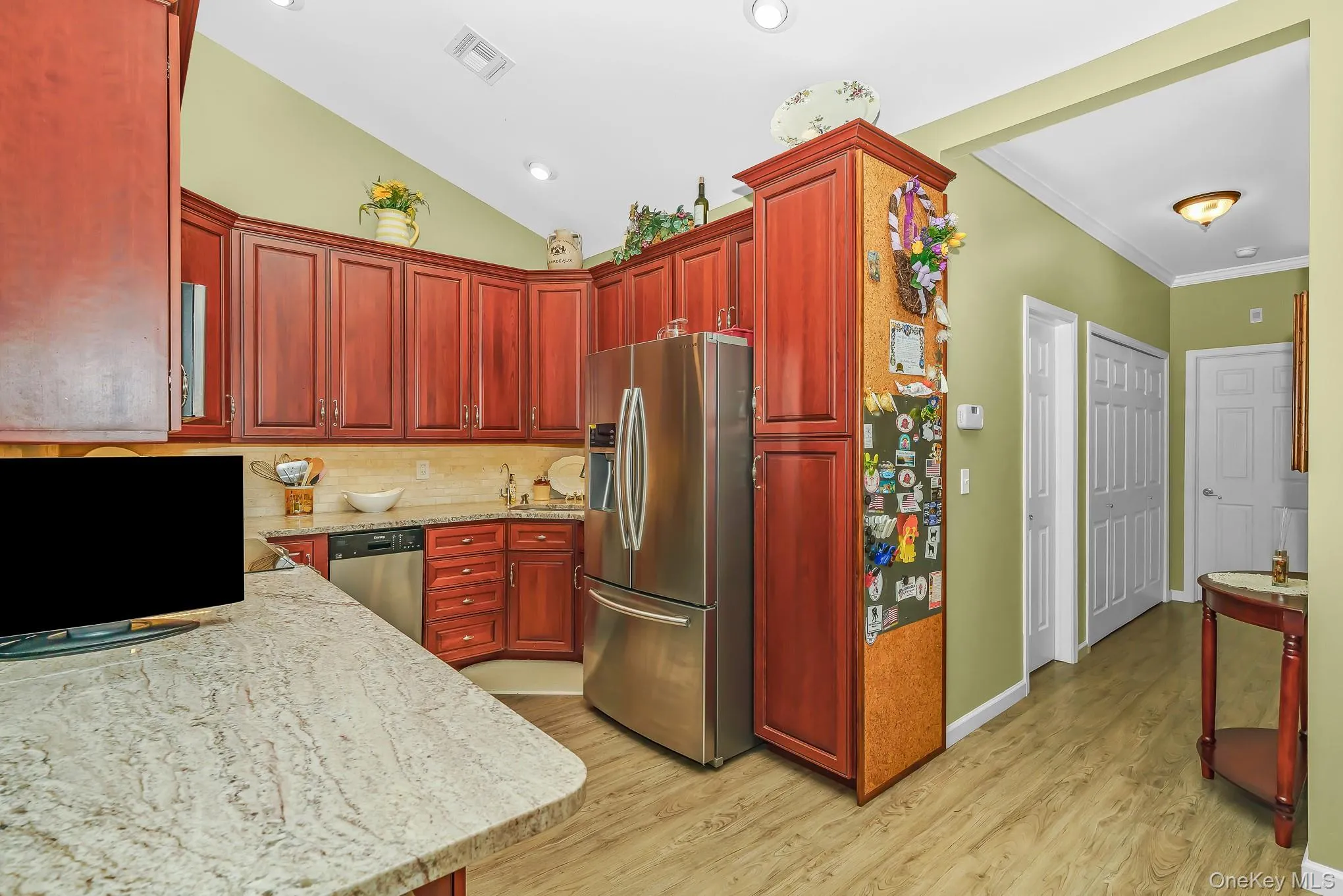 30 Sarah Court, Babylon, NY, 2 Bedrooms Bedrooms, 5 Rooms Rooms,2 BathroomsBathrooms,Residential,For Rent,Sarah,0,1045244 30 Sarah Court, Babylon, NY, 2 Bedrooms Bedrooms, 5 Rooms Rooms,2 BathroomsBathrooms,Residential,For Rent,Sarah,0,1045244
