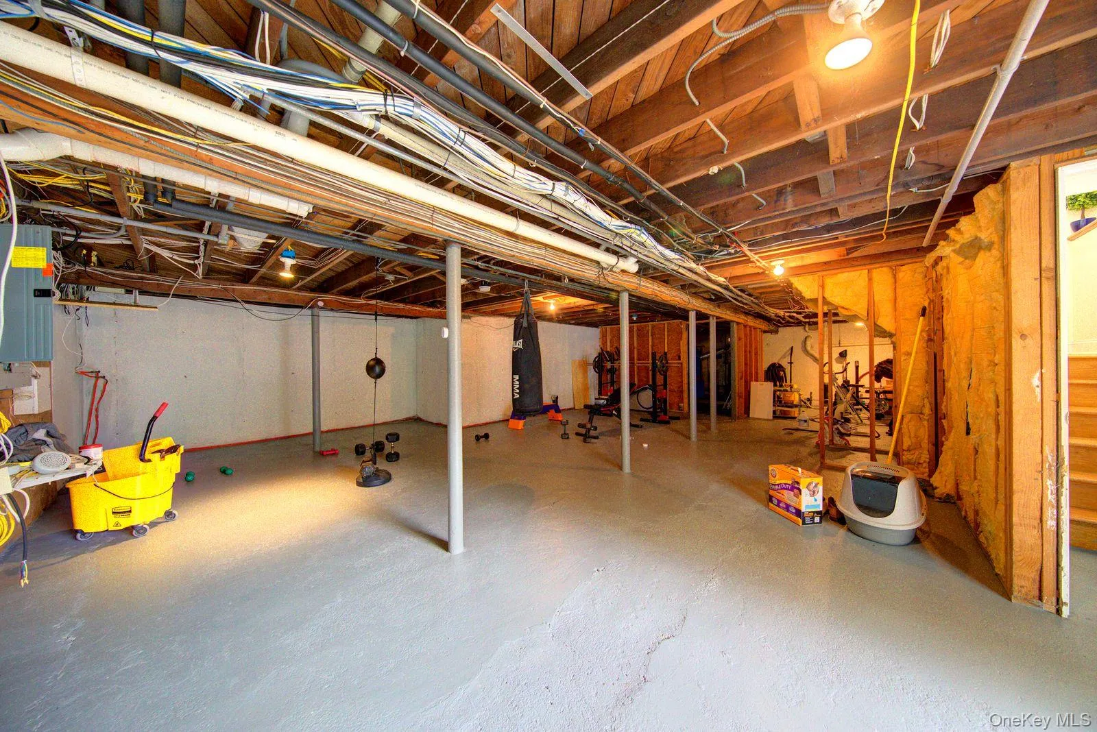 97 Chestnut Street, Brookhaven, NY, 6 Bedrooms Bedrooms, 13 Rooms Rooms,5 BathroomsBathrooms,Residential,For Rent,Chestnut,0,1045245 97 Chestnut Street, Brookhaven, NY, 6 Bedrooms Bedrooms, 13 Rooms Rooms,5 BathroomsBathrooms,Residential,For Rent,Chestnut,0,1045245