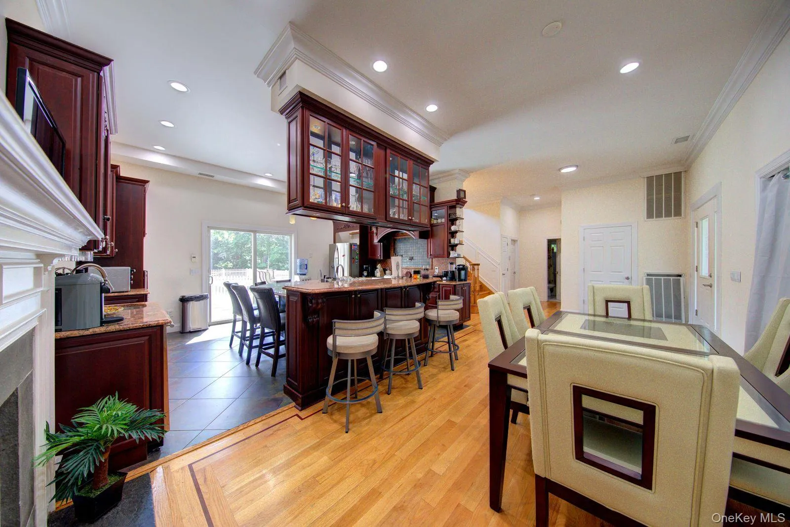 97 Chestnut Street, Brookhaven, NY, 6 Bedrooms Bedrooms, 13 Rooms Rooms,5 BathroomsBathrooms,Residential,For Rent,Chestnut,0,1045245 97 Chestnut Street, Brookhaven, NY, 6 Bedrooms Bedrooms, 13 Rooms Rooms,5 BathroomsBathrooms,Residential,For Rent,Chestnut,0,1045245