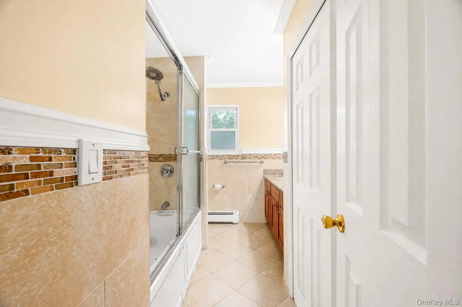 5 Cathy Lane, North Hempstead, NY, 4 Bedrooms Bedrooms, 9 Rooms Rooms,2 BathroomsBathrooms,Residential,For Rent,Cathy,0,1045252 5 Cathy Lane, North Hempstead, NY, 4 Bedrooms Bedrooms, 9 Rooms Rooms,2 BathroomsBathrooms,Residential,For Rent,Cathy,0,1045252