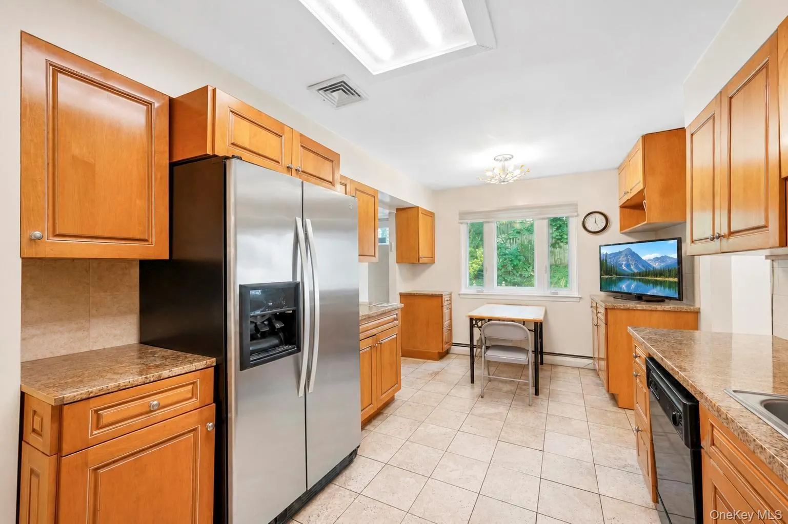 5 Cathy Lane, North Hempstead, NY, 4 Bedrooms Bedrooms, 9 Rooms Rooms,2 BathroomsBathrooms,Residential,For Rent,Cathy,0,1045252 5 Cathy Lane, North Hempstead, NY, 4 Bedrooms Bedrooms, 9 Rooms Rooms,2 BathroomsBathrooms,Residential,For Rent,Cathy,0,1045252