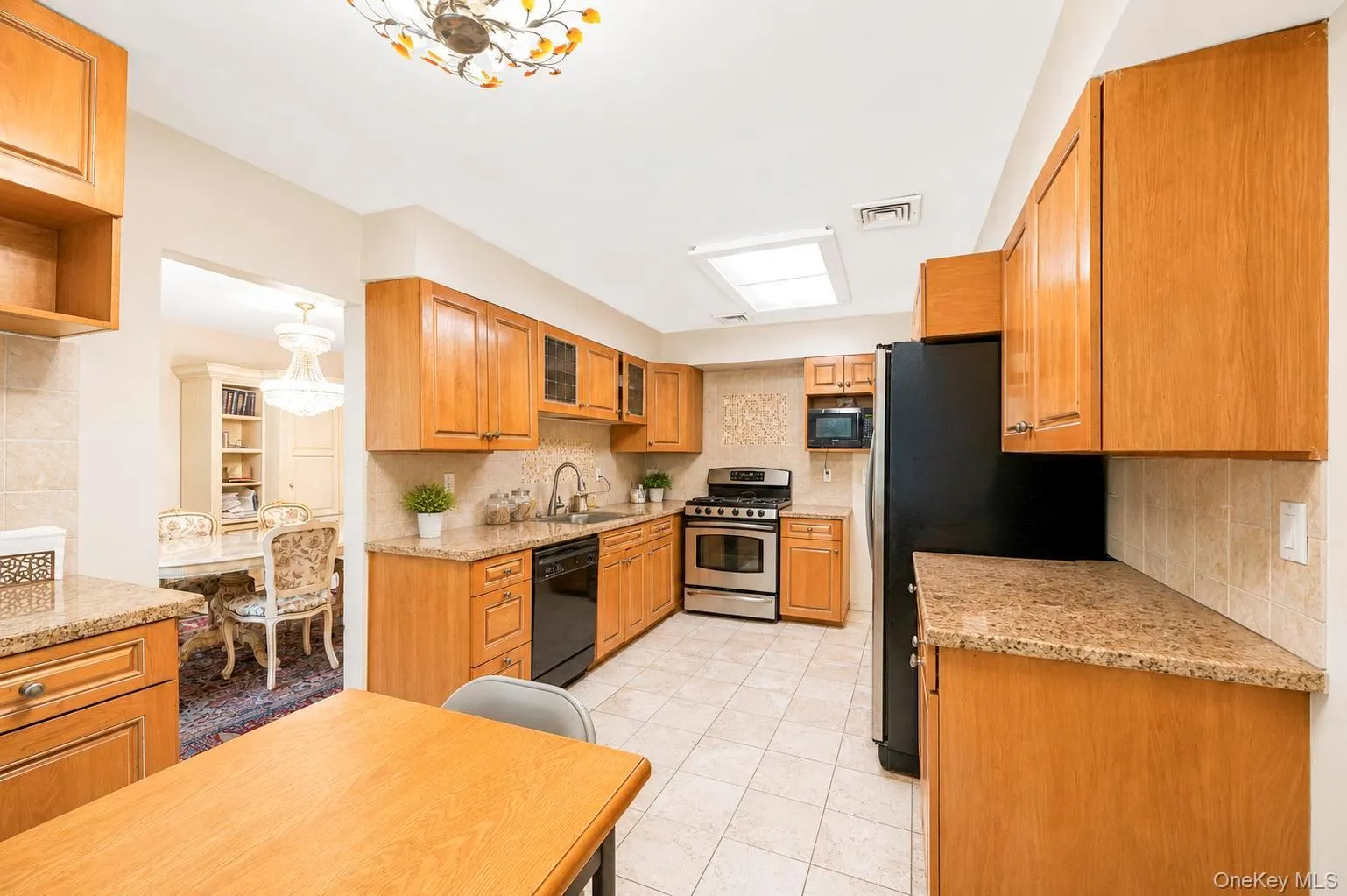 5 Cathy Lane, North Hempstead, NY, 4 Bedrooms Bedrooms, 9 Rooms Rooms,2 BathroomsBathrooms,Residential,For Rent,Cathy,0,1045252 5 Cathy Lane, North Hempstead, NY, 4 Bedrooms Bedrooms, 9 Rooms Rooms,2 BathroomsBathrooms,Residential,For Rent,Cathy,0,1045252