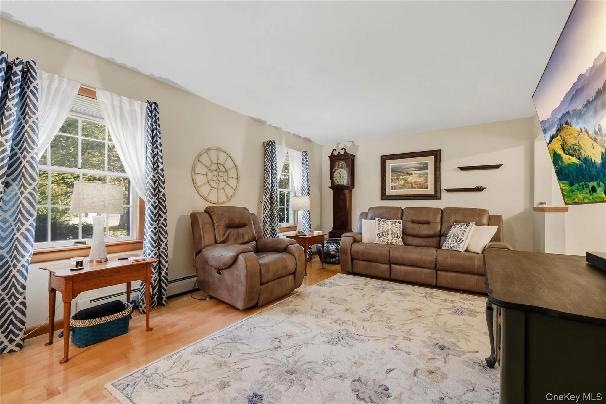 Hardwood Floor Hardwood Floor