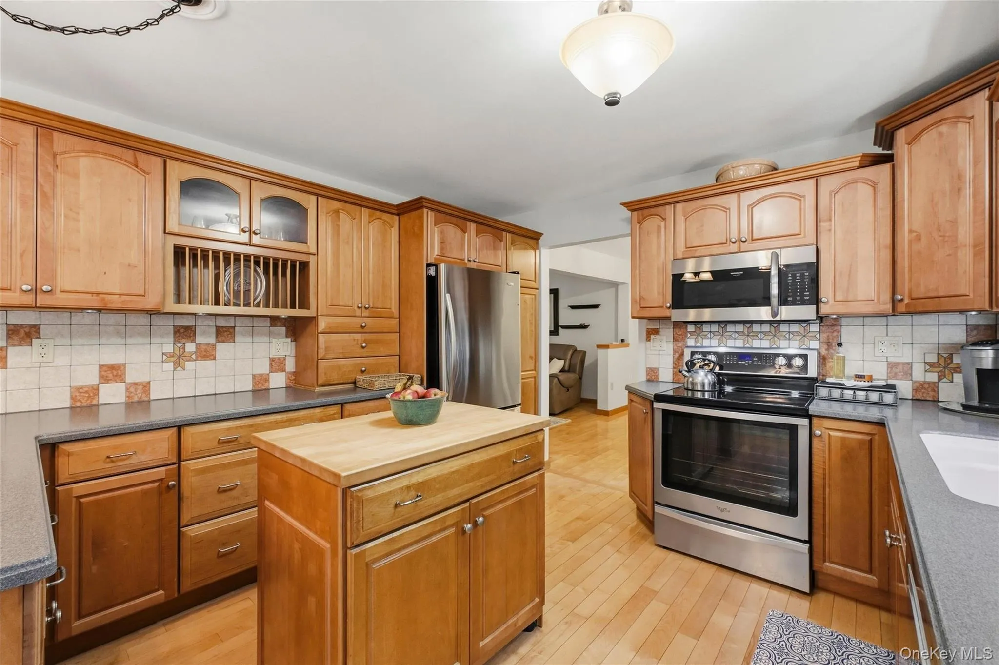 413 Sepasco Center Street, Rhinebeck, NY, 3 Bedrooms Bedrooms, 10 Rooms Rooms,2 BathroomsBathrooms,Residential,For Rent,Sepasco Center,0,1045253 413 Sepasco Center Street, Rhinebeck, NY, 3 Bedrooms Bedrooms, 10 Rooms Rooms,2 BathroomsBathrooms,Residential,For Rent,Sepasco Center,0,1045253
