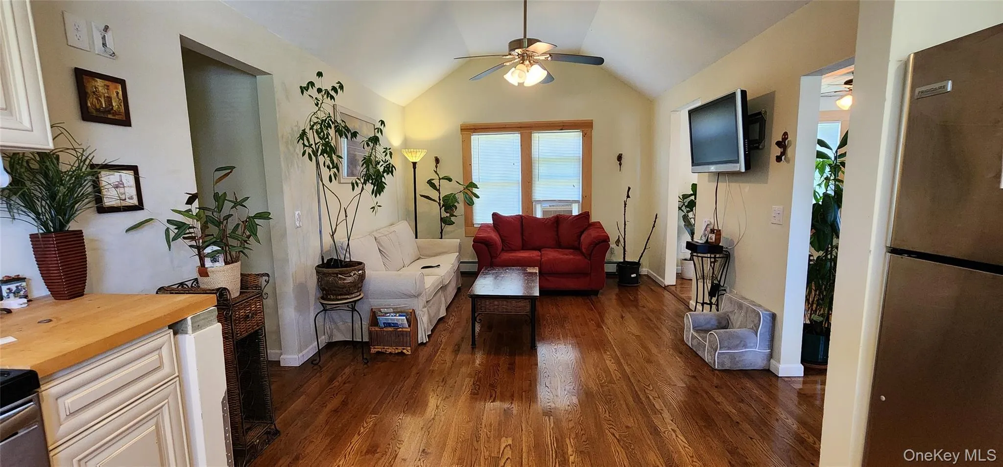 56 Cranberry Drive, Brookhaven, NY, 3 Bedrooms Bedrooms, 7 Rooms Rooms,1 BathroomBathrooms,Residential,For Rent,Cranberry,0,1045258 56 Cranberry Drive, Brookhaven, NY, 3 Bedrooms Bedrooms, 7 Rooms Rooms,1 BathroomBathrooms,Residential,For Rent,Cranberry,0,1045258