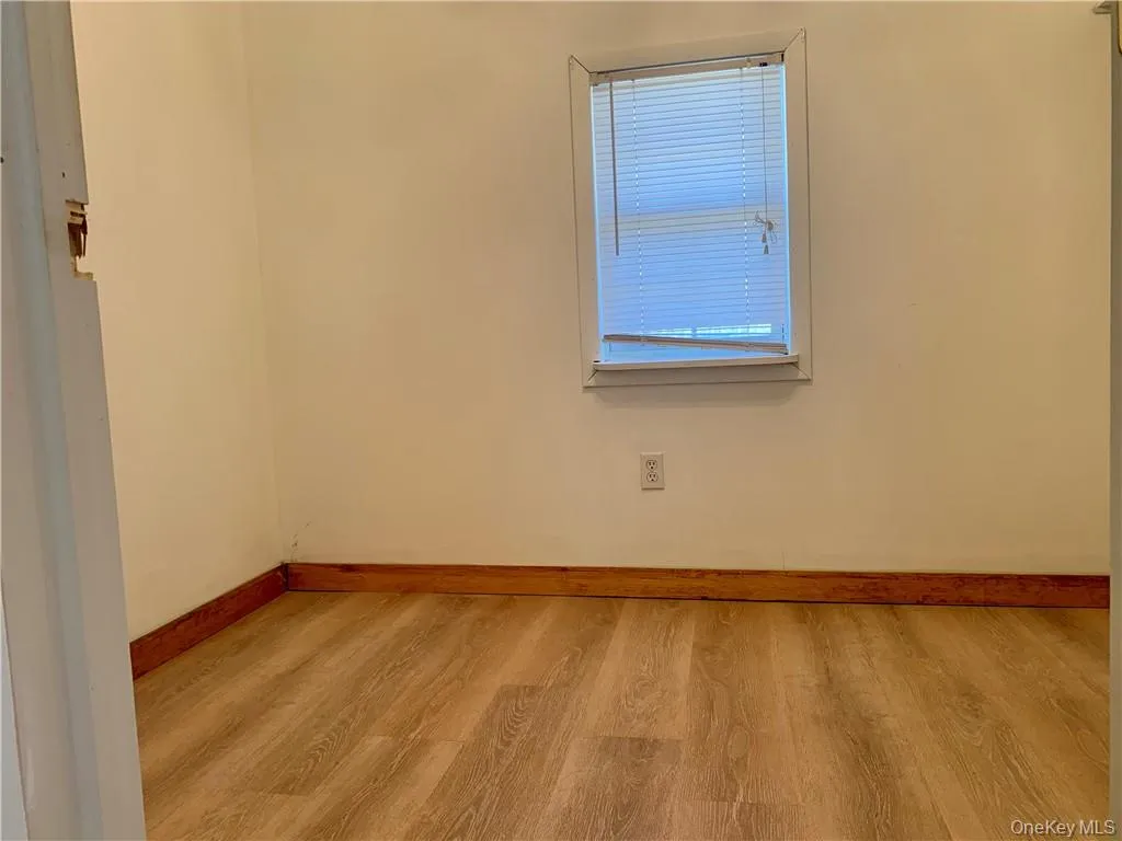 45 Walker Street, Mount Hope, NY, 2 Bedrooms Bedrooms, 6 Rooms Rooms,1 BathroomBathrooms,Residential,For Rent,Walker,0,1045265 45 Walker Street, Mount Hope, NY, 2 Bedrooms Bedrooms, 6 Rooms Rooms,1 BathroomBathrooms,Residential,For Rent,Walker,0,1045265