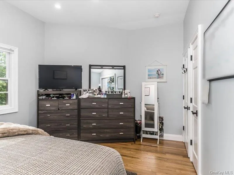 260 20th Street, Babylon, NY, 3 Bedrooms Bedrooms, 9 Rooms Rooms,2 BathroomsBathrooms,Residential,For Rent,20th,0,1045267 260 20th Street, Babylon, NY, 3 Bedrooms Bedrooms, 9 Rooms Rooms,2 BathroomsBathrooms,Residential,For Rent,20th,0,1045267