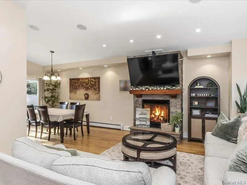 260 20th Street, Babylon, NY, 3 Bedrooms Bedrooms, 9 Rooms Rooms,2 BathroomsBathrooms,Residential,For Rent,20th,0,1045267 260 20th Street, Babylon, NY, 3 Bedrooms Bedrooms, 9 Rooms Rooms,2 BathroomsBathrooms,Residential,For Rent,20th,0,1045267