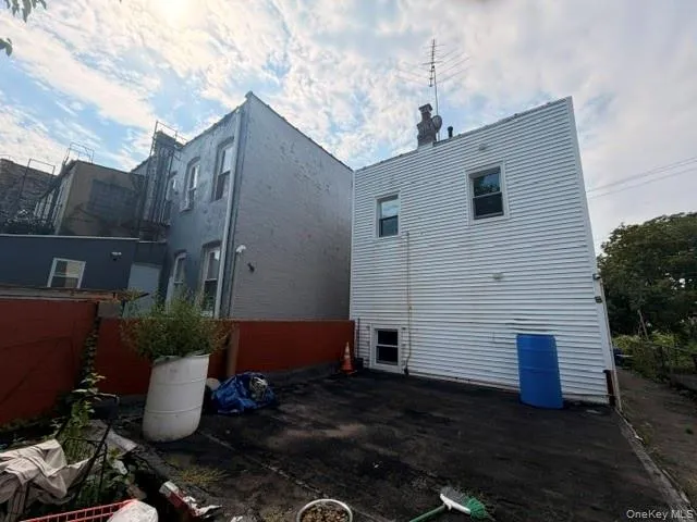 1041 216th Street, New York, NY, 3 Bedrooms Bedrooms, 5 Rooms Rooms,2 BathroomsBathrooms,Residential,For Rent,216th,0,1045273 1041 216th Street, New York, NY, 3 Bedrooms Bedrooms, 5 Rooms Rooms,2 BathroomsBathrooms,Residential,For Rent,216th,0,1045273