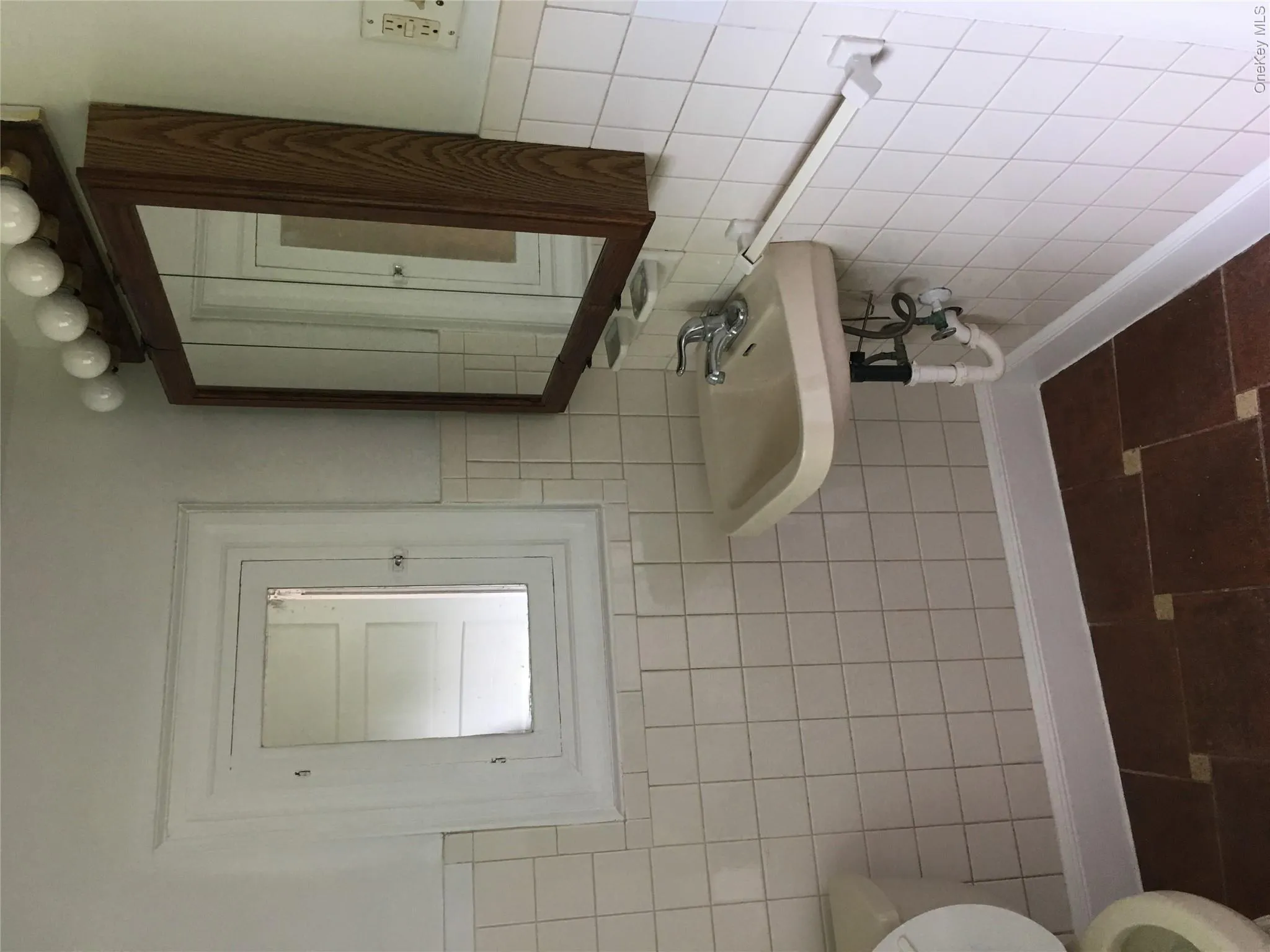 528 NYS RTE 32, Woodbury, NY, 1 Bedroom Bedrooms, 3 Rooms Rooms,1 BathroomBathrooms,Residential Lease,For Rent,NYS RTE 32,0,1045274 528 NYS RTE 32, Woodbury, NY, 1 Bedroom Bedrooms, 3 Rooms Rooms,1 BathroomBathrooms,Residential Lease,For Rent,NYS RTE 32,0,1045274