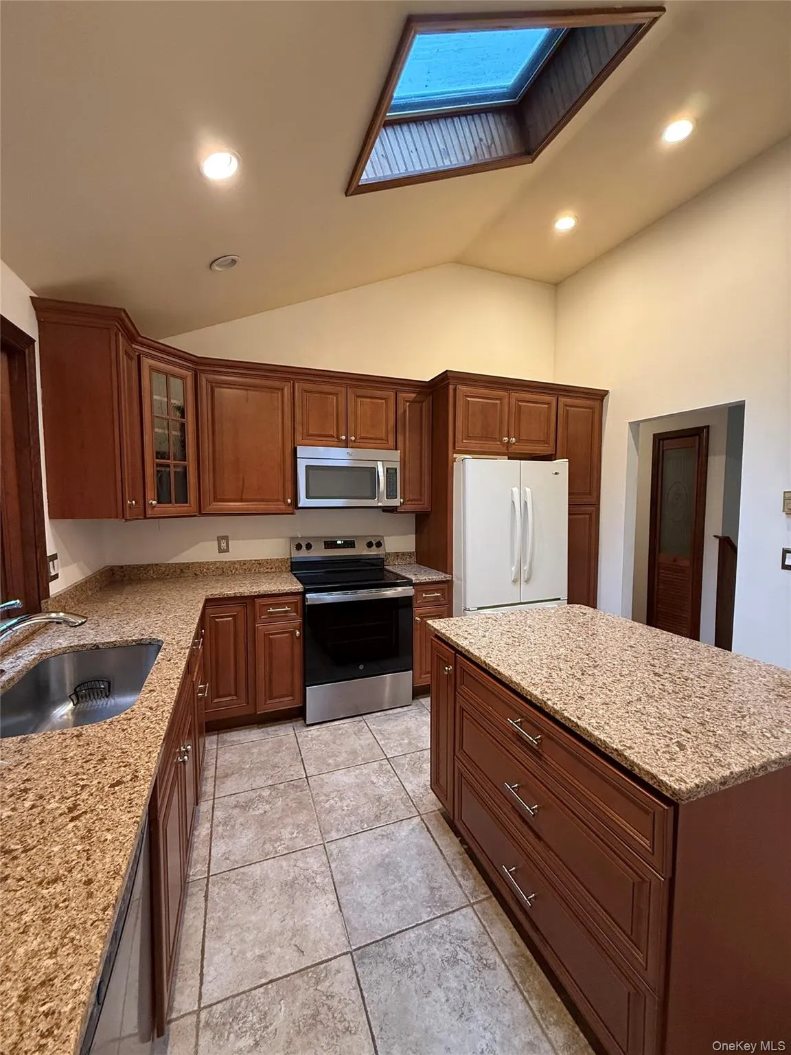 1095 Route 292, Pawling, NY, 3 Bedrooms Bedrooms, 9 Rooms Rooms,2 BathroomsBathrooms,Residential,For Rent,Route 292,0,1045275 1095 Route 292, Pawling, NY, 3 Bedrooms Bedrooms, 9 Rooms Rooms,2 BathroomsBathrooms,Residential,For Rent,Route 292,0,1045275