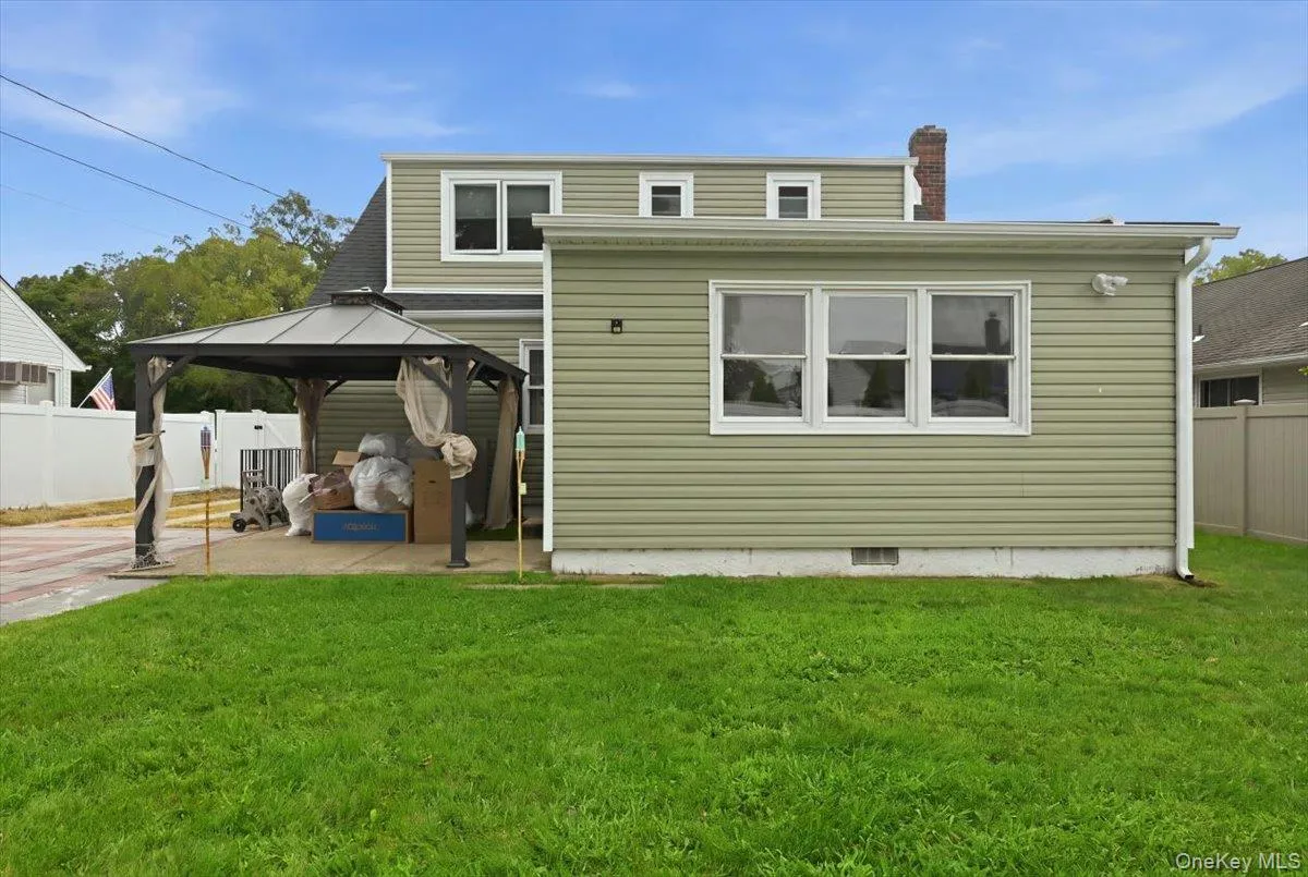 828 Bruce Drive, Hempstead, NY, 4 Bedrooms Bedrooms, 14 Rooms Rooms,2 BathroomsBathrooms,Residential,For Rent,Bruce,0,1045276 828 Bruce Drive, Hempstead, NY, 4 Bedrooms Bedrooms, 14 Rooms Rooms,2 BathroomsBathrooms,Residential,For Rent,Bruce,0,1045276
