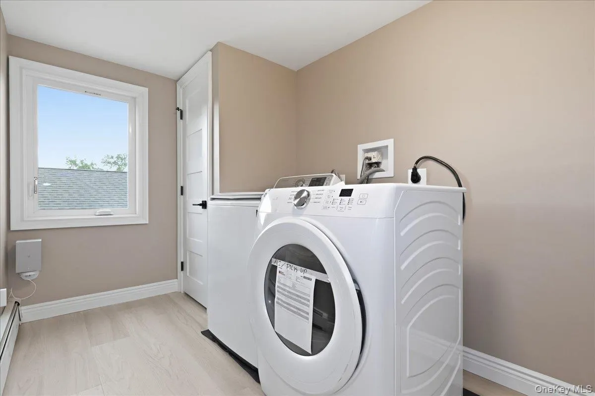 828 Bruce Drive, Hempstead, NY, 4 Bedrooms Bedrooms, 14 Rooms Rooms,2 BathroomsBathrooms,Residential,For Rent,Bruce,0,1045276 828 Bruce Drive, Hempstead, NY, 4 Bedrooms Bedrooms, 14 Rooms Rooms,2 BathroomsBathrooms,Residential,For Rent,Bruce,0,1045276