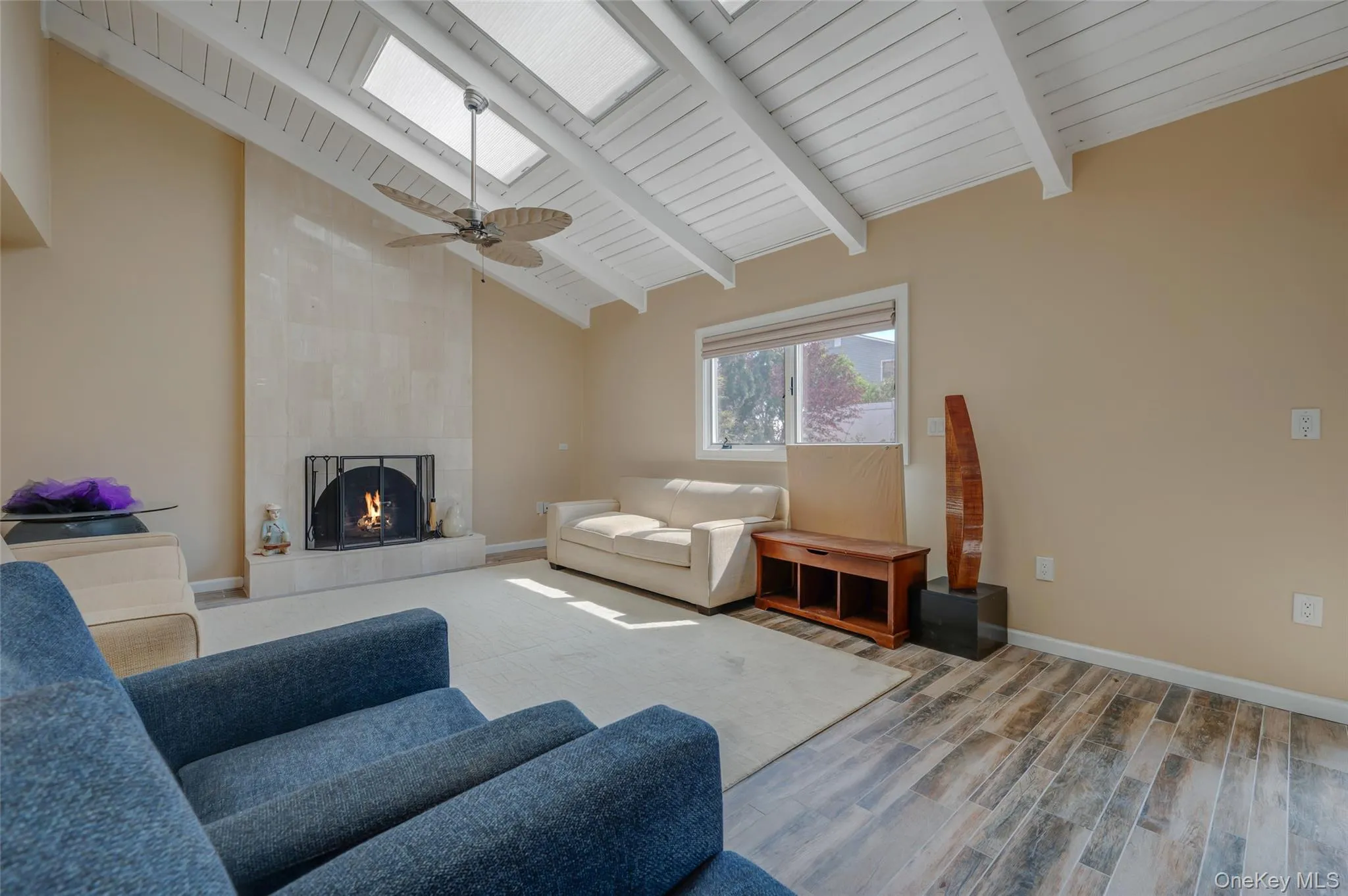 Family Room or Dining Area Family Room or Dining Area