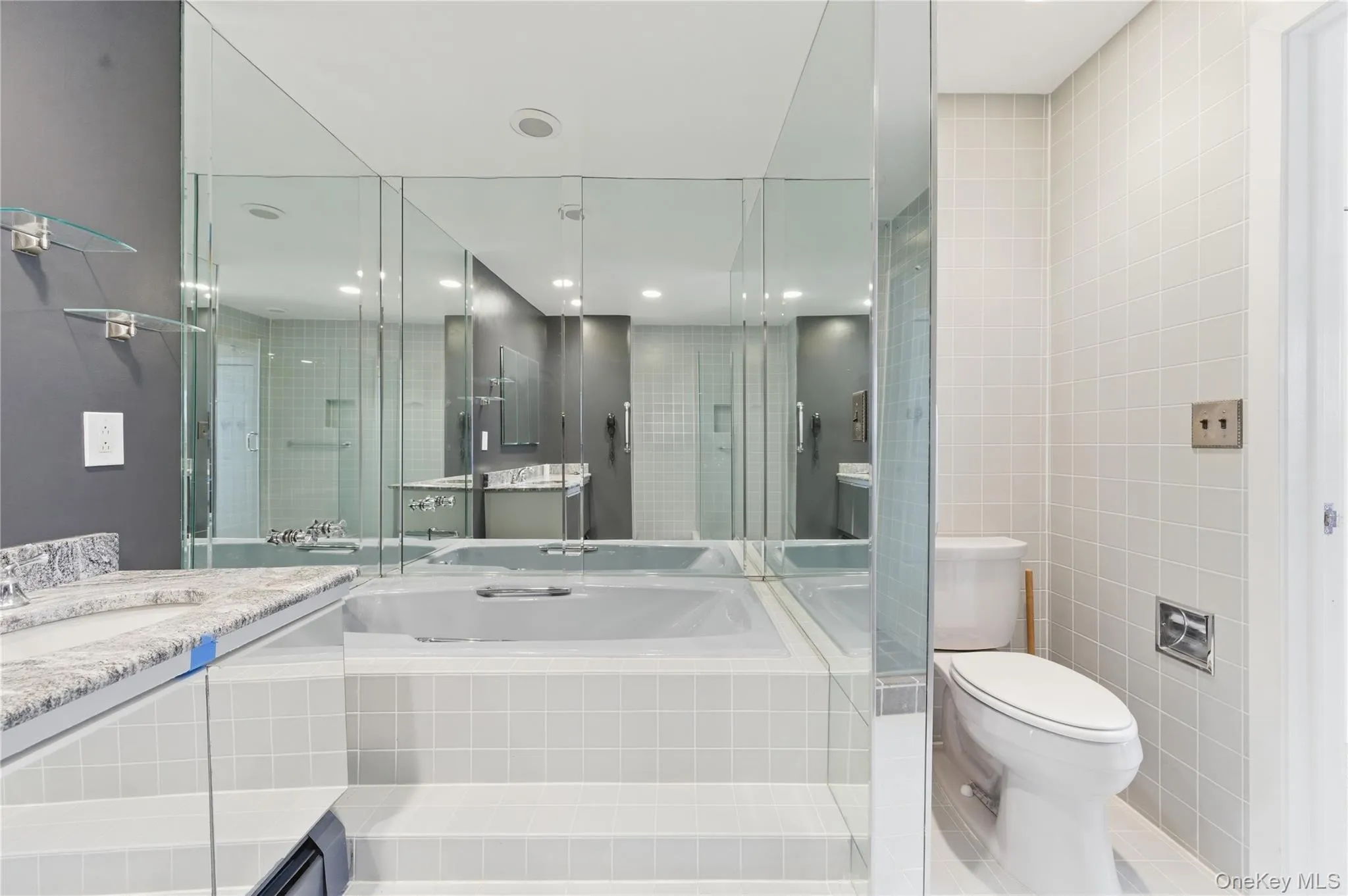 Master Suite Full Bath Master Suite Full Bath
