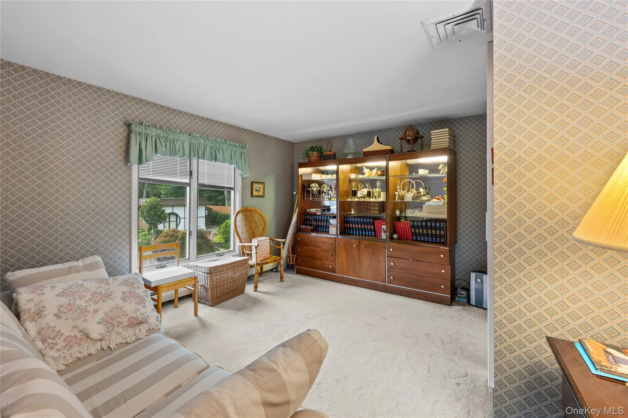 1 Jason Court, Huntington, NY, 4 Bedrooms Bedrooms, 10 Rooms Rooms,3 BathroomsBathrooms,Residential,For Rent,Jason,0,1045281 1 Jason Court, Huntington, NY, 4 Bedrooms Bedrooms, 10 Rooms Rooms,3 BathroomsBathrooms,Residential,For Rent,Jason,0,1045281