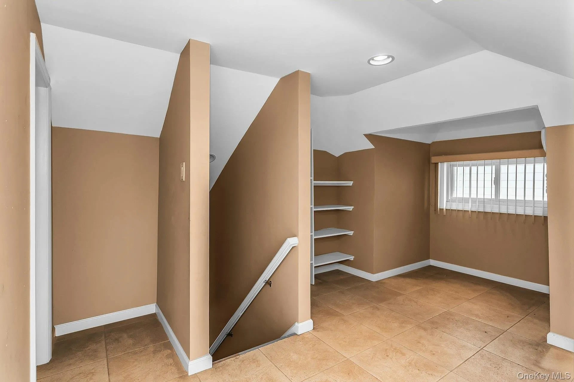 12714 102nd Road, New York, NY, 3 Bedrooms Bedrooms, 6 Rooms Rooms,1 BathroomBathrooms,Residential,For Rent,102nd,0,1045286 12714 102nd Road, New York, NY, 3 Bedrooms Bedrooms, 6 Rooms Rooms,1 BathroomBathrooms,Residential,For Rent,102nd,0,1045286