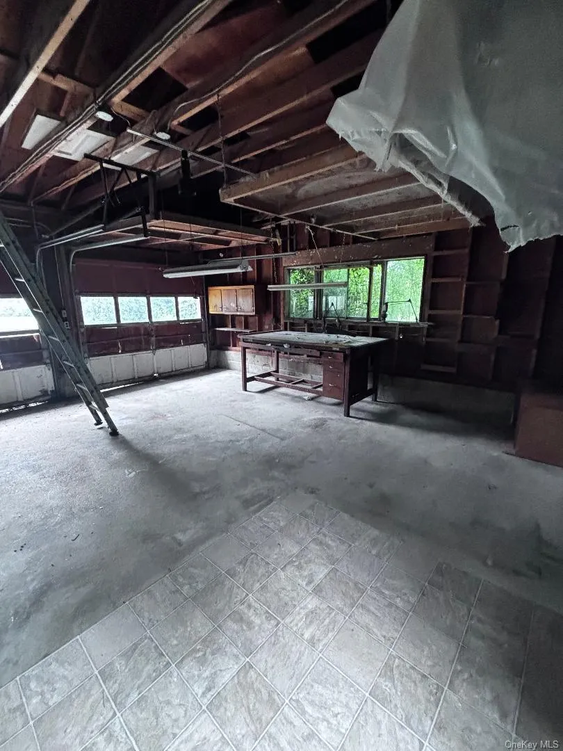 1 Cherokee Street, Oyster Bay, NY, 3 Bedrooms Bedrooms, 8 Rooms Rooms,1 BathroomBathrooms,Residential,For Rent,Cherokee,0,1045287 1 Cherokee Street, Oyster Bay, NY, 3 Bedrooms Bedrooms, 8 Rooms Rooms,1 BathroomBathrooms,Residential,For Rent,Cherokee,0,1045287