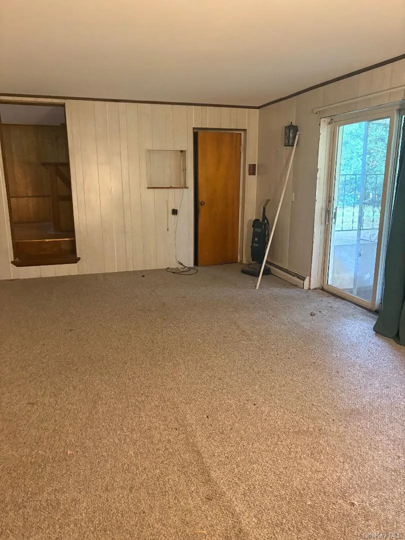 1 Cherokee Street, Oyster Bay, NY, 3 Bedrooms Bedrooms, 8 Rooms Rooms,1 BathroomBathrooms,Residential,For Rent,Cherokee,0,1045287 1 Cherokee Street, Oyster Bay, NY, 3 Bedrooms Bedrooms, 8 Rooms Rooms,1 BathroomBathrooms,Residential,For Rent,Cherokee,0,1045287