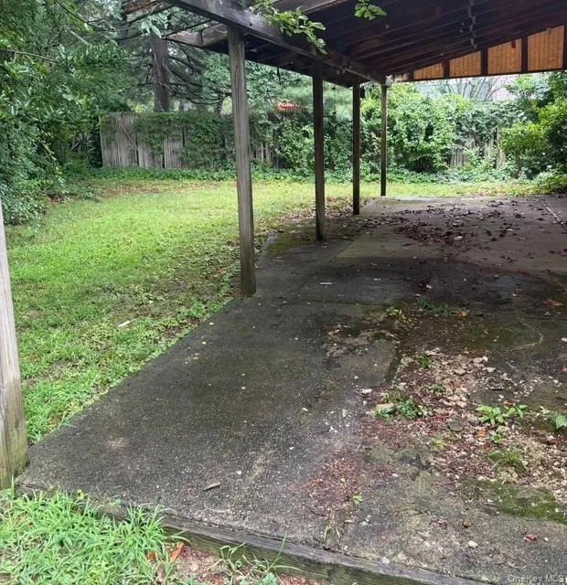 1 Cherokee Street, Oyster Bay, NY, 3 Bedrooms Bedrooms, 8 Rooms Rooms,1 BathroomBathrooms,Residential,For Rent,Cherokee,0,1045287 1 Cherokee Street, Oyster Bay, NY, 3 Bedrooms Bedrooms, 8 Rooms Rooms,1 BathroomBathrooms,Residential,For Rent,Cherokee,0,1045287