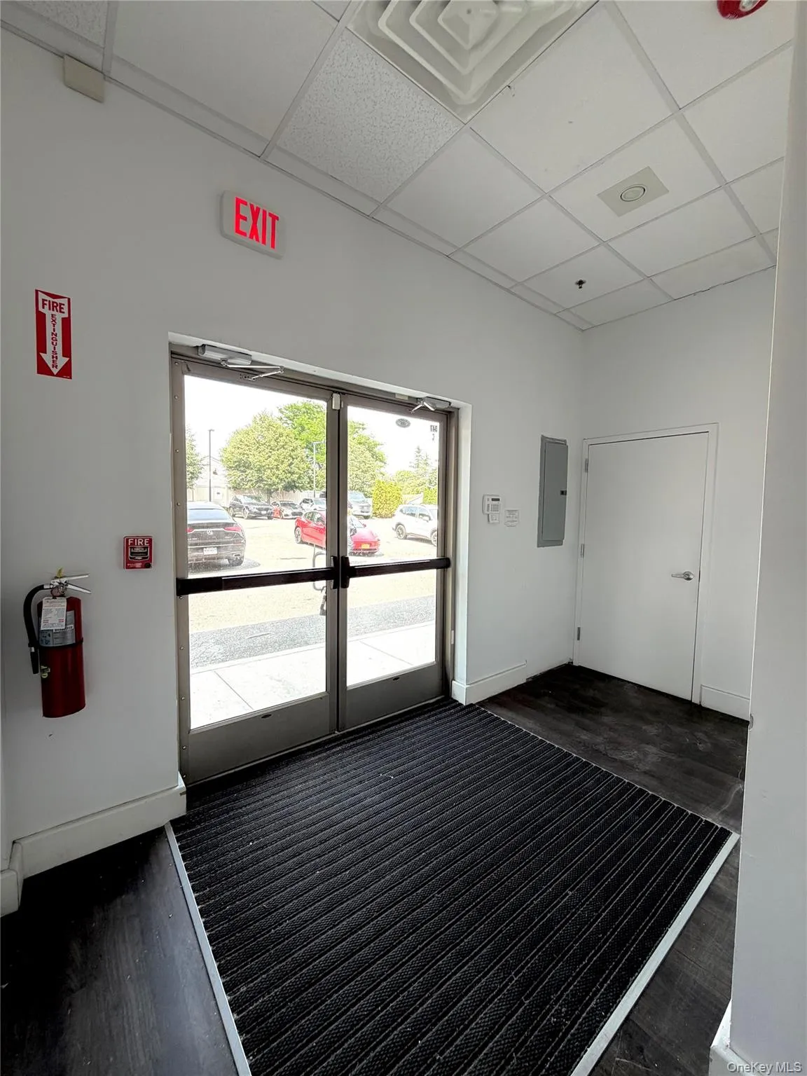 347 Jericho Turnpike, Oyster Bay, NY, ,Commercial Lease,For Rent,Jericho,0,1045292 347 Jericho Turnpike, Oyster Bay, NY, ,Commercial Lease,For Rent,Jericho,0,1045292
