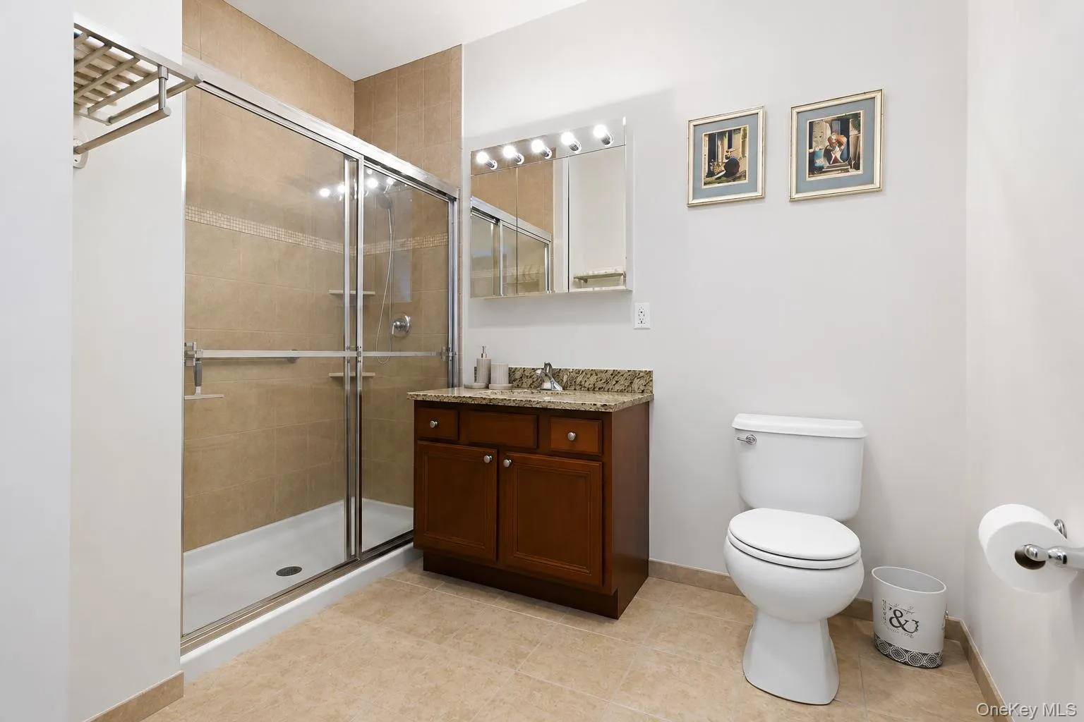 281 Spring Drive, Hempstead, NY, 2 Bedrooms Bedrooms, 6 Rooms Rooms,2 BathroomsBathrooms,Residential,For Rent,Spring,0,1045297 281 Spring Drive, Hempstead, NY, 2 Bedrooms Bedrooms, 6 Rooms Rooms,2 BathroomsBathrooms,Residential,For Rent,Spring,0,1045297