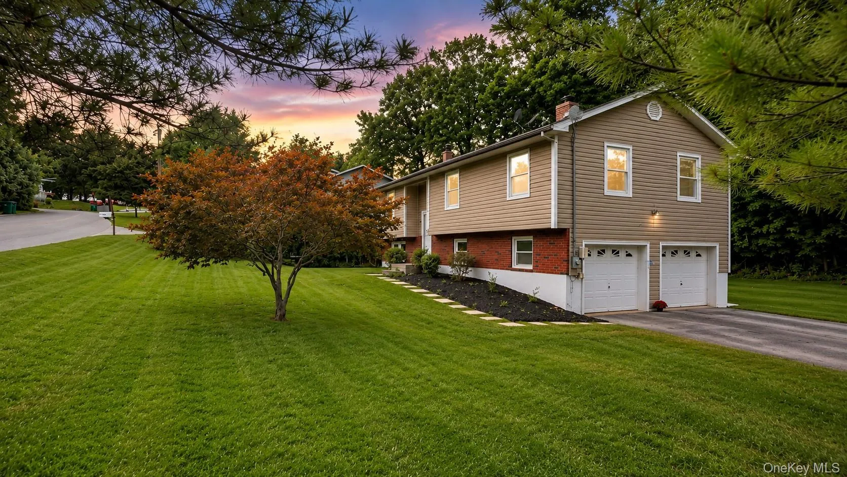 60 Sutton Park Road, Poughkeepsie (town), NY, 3 Bedrooms Bedrooms, 7 Rooms Rooms,1 BathroomBathrooms,Residential,For Rent,Sutton Park,0,1045303 60 Sutton Park Road, Poughkeepsie (town), NY, 3 Bedrooms Bedrooms, 7 Rooms Rooms,1 BathroomBathrooms,Residential,For Rent,Sutton Park,0,1045303