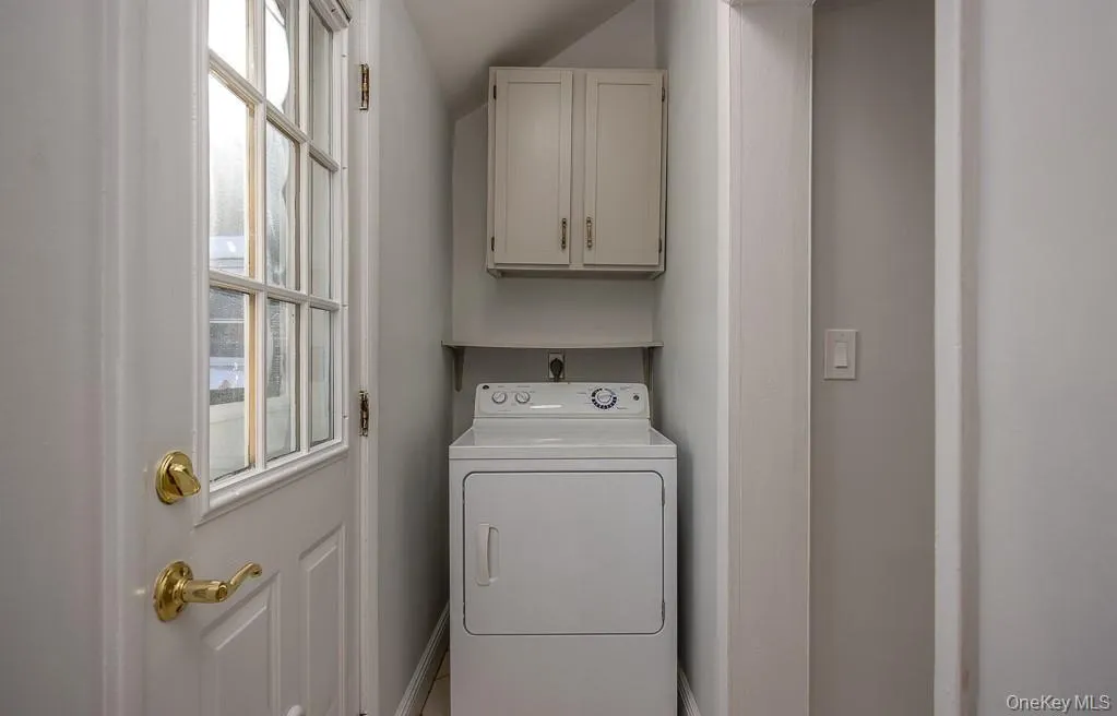 120 Broadway, Greenburgh, NY, 3 Bedrooms Bedrooms, 5 Rooms Rooms,1 BathroomBathrooms,Residential Lease,For Rent,Broadway,0,1045306 120 Broadway, Greenburgh, NY, 3 Bedrooms Bedrooms, 5 Rooms Rooms,1 BathroomBathrooms,Residential Lease,For Rent,Broadway,0,1045306