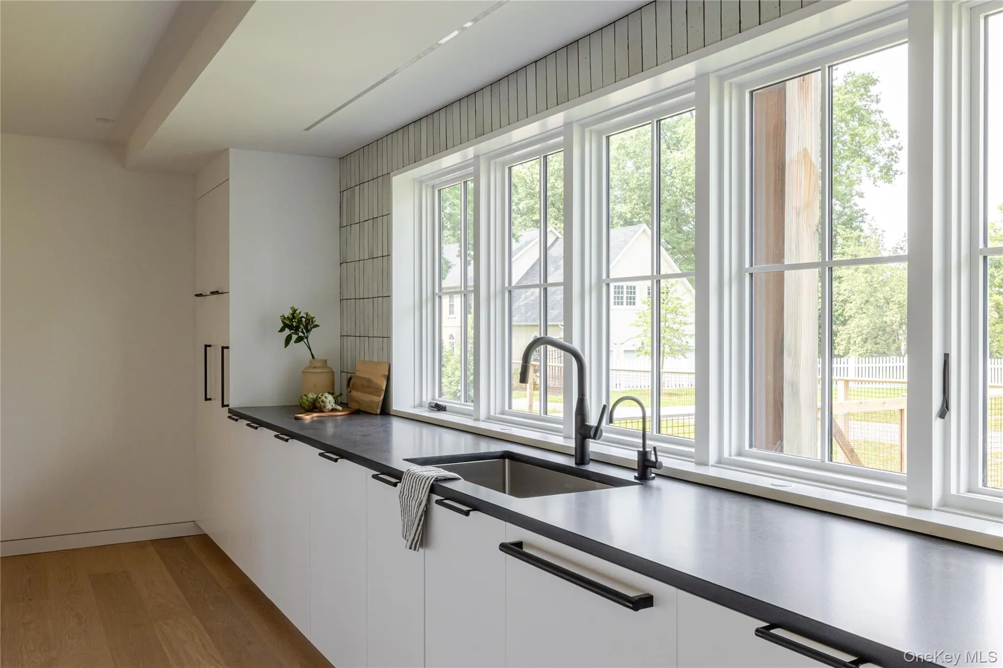 20 Dallis Place, Beacon, NY, 4 Bedrooms Bedrooms, 11 Rooms Rooms,3 BathroomsBathrooms,Residential,For Rent,Dallis,0,1045309 20 Dallis Place, Beacon, NY, 4 Bedrooms Bedrooms, 11 Rooms Rooms,3 BathroomsBathrooms,Residential,For Rent,Dallis,0,1045309