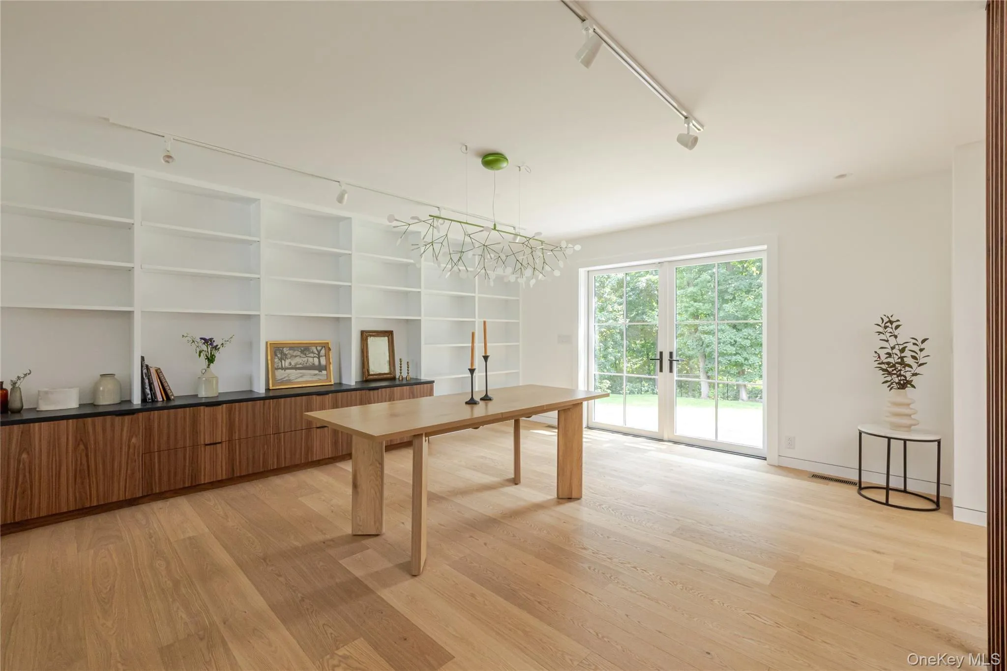20 Dallis Place, Beacon, NY, 4 Bedrooms Bedrooms, 11 Rooms Rooms,3 BathroomsBathrooms,Residential,For Rent,Dallis,0,1045309 20 Dallis Place, Beacon, NY, 4 Bedrooms Bedrooms, 11 Rooms Rooms,3 BathroomsBathrooms,Residential,For Rent,Dallis,0,1045309