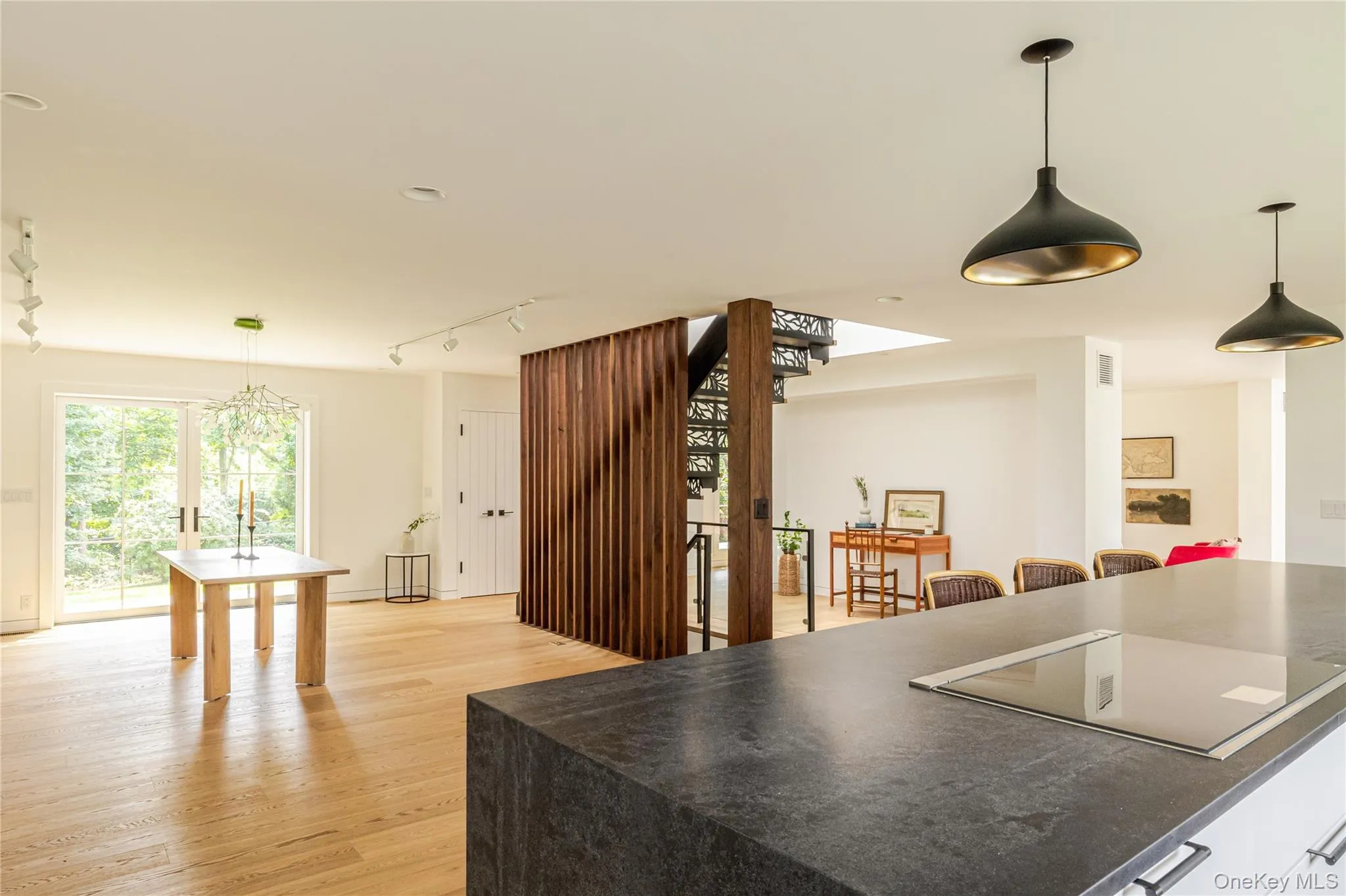 20 Dallis Place, Beacon, NY, 4 Bedrooms Bedrooms, 11 Rooms Rooms,3 BathroomsBathrooms,Residential,For Rent,Dallis,0,1045309 20 Dallis Place, Beacon, NY, 4 Bedrooms Bedrooms, 11 Rooms Rooms,3 BathroomsBathrooms,Residential,For Rent,Dallis,0,1045309