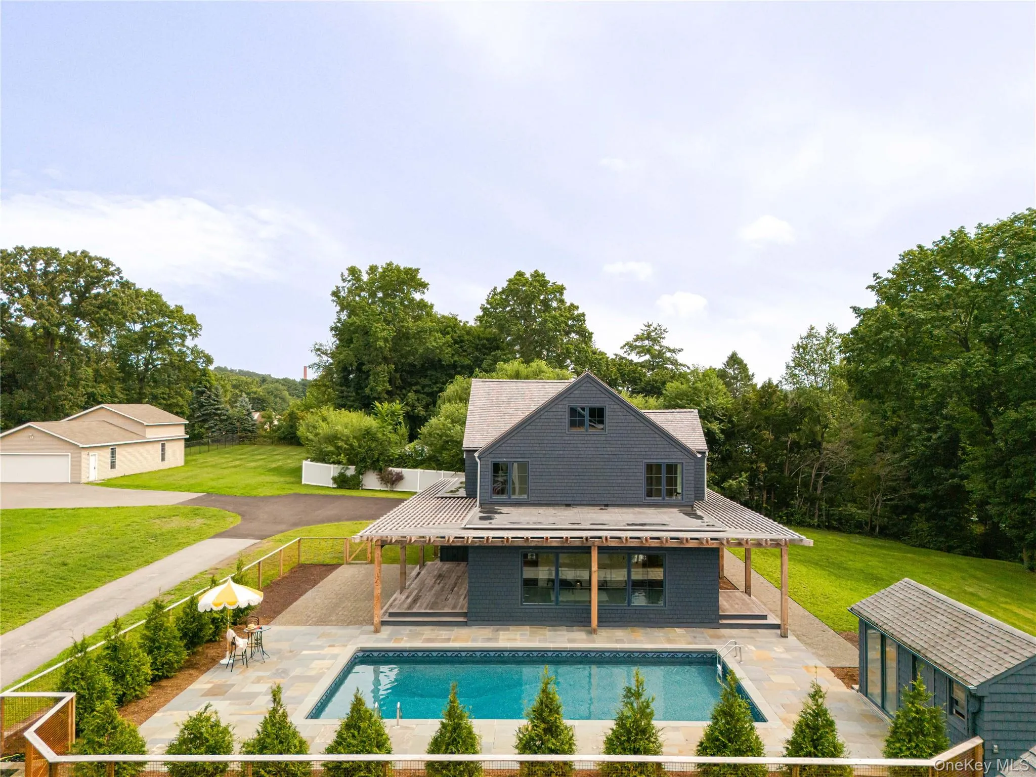 20 Dallis Place, Beacon, NY, 4 Bedrooms Bedrooms, 11 Rooms Rooms,3 BathroomsBathrooms,Residential,For Rent,Dallis,0,1045309 20 Dallis Place, Beacon, NY, 4 Bedrooms Bedrooms, 11 Rooms Rooms,3 BathroomsBathrooms,Residential,For Rent,Dallis,0,1045309