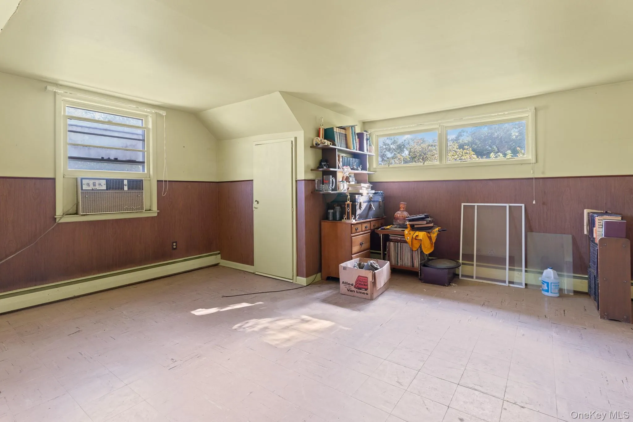 39 Wallkill Avenue, Rosendale, NY, 4 Bedrooms Bedrooms, 9 Rooms Rooms,2 BathroomsBathrooms,Residential,For Rent,Wallkill,0,1045314 39 Wallkill Avenue, Rosendale, NY, 4 Bedrooms Bedrooms, 9 Rooms Rooms,2 BathroomsBathrooms,Residential,For Rent,Wallkill,0,1045314