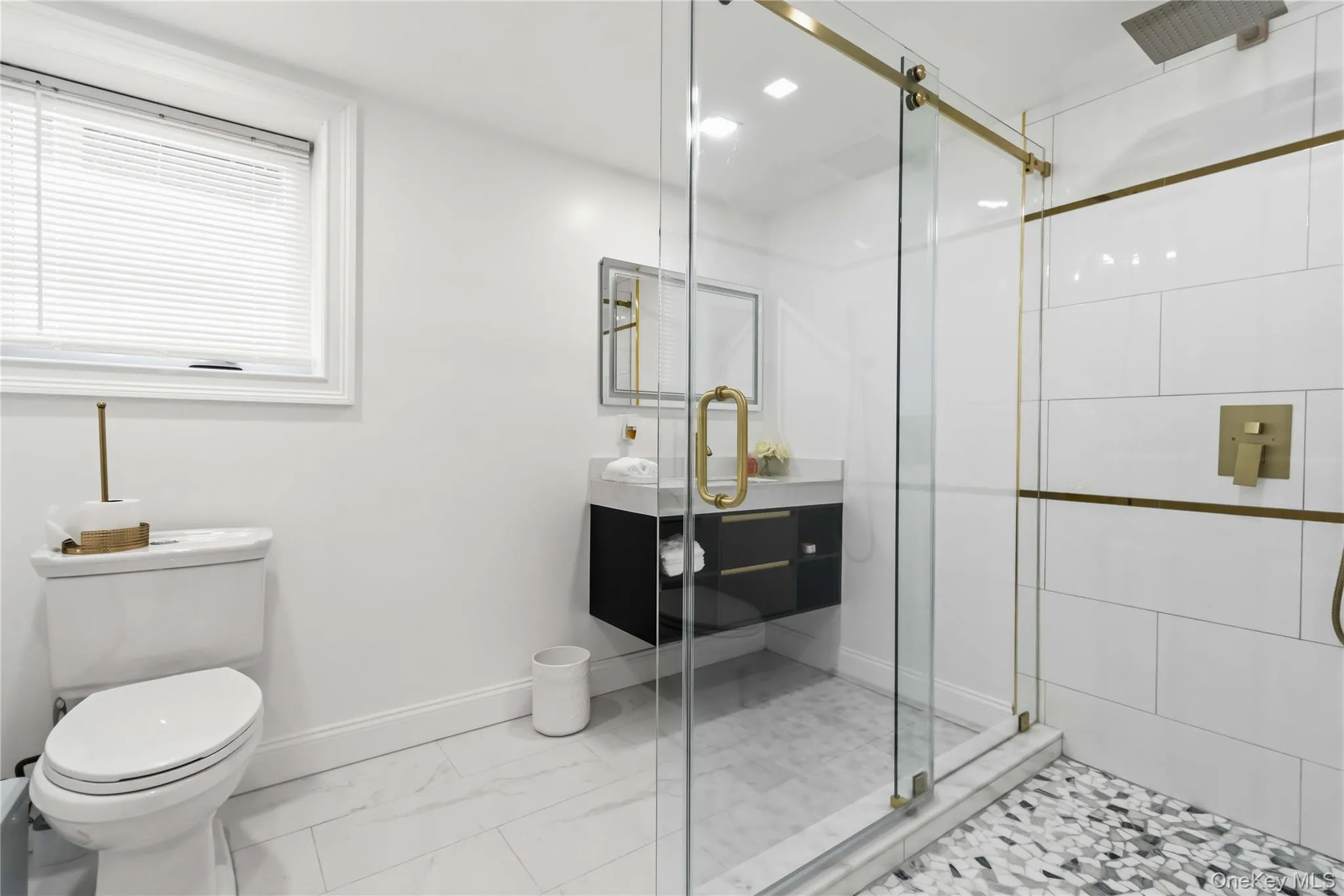 27-17 Ericsson Street, New York, NY, 4 Bedrooms Bedrooms, 8 Rooms Rooms,2 BathroomsBathrooms,Residential,For Rent,Ericsson,0,1045315 27-17 Ericsson Street, New York, NY, 4 Bedrooms Bedrooms, 8 Rooms Rooms,2 BathroomsBathrooms,Residential,For Rent,Ericsson,0,1045315