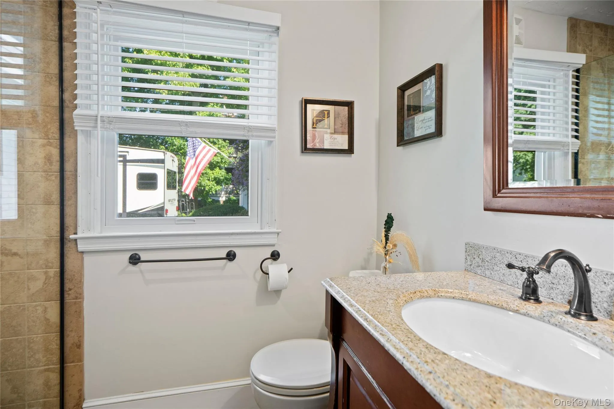 73 Maple Avenue, Islip, NY, 5 Bedrooms Bedrooms, 9 Rooms Rooms,2 BathroomsBathrooms,Residential,For Rent,Maple,0,1045316 73 Maple Avenue, Islip, NY, 5 Bedrooms Bedrooms, 9 Rooms Rooms,2 BathroomsBathrooms,Residential,For Rent,Maple,0,1045316
