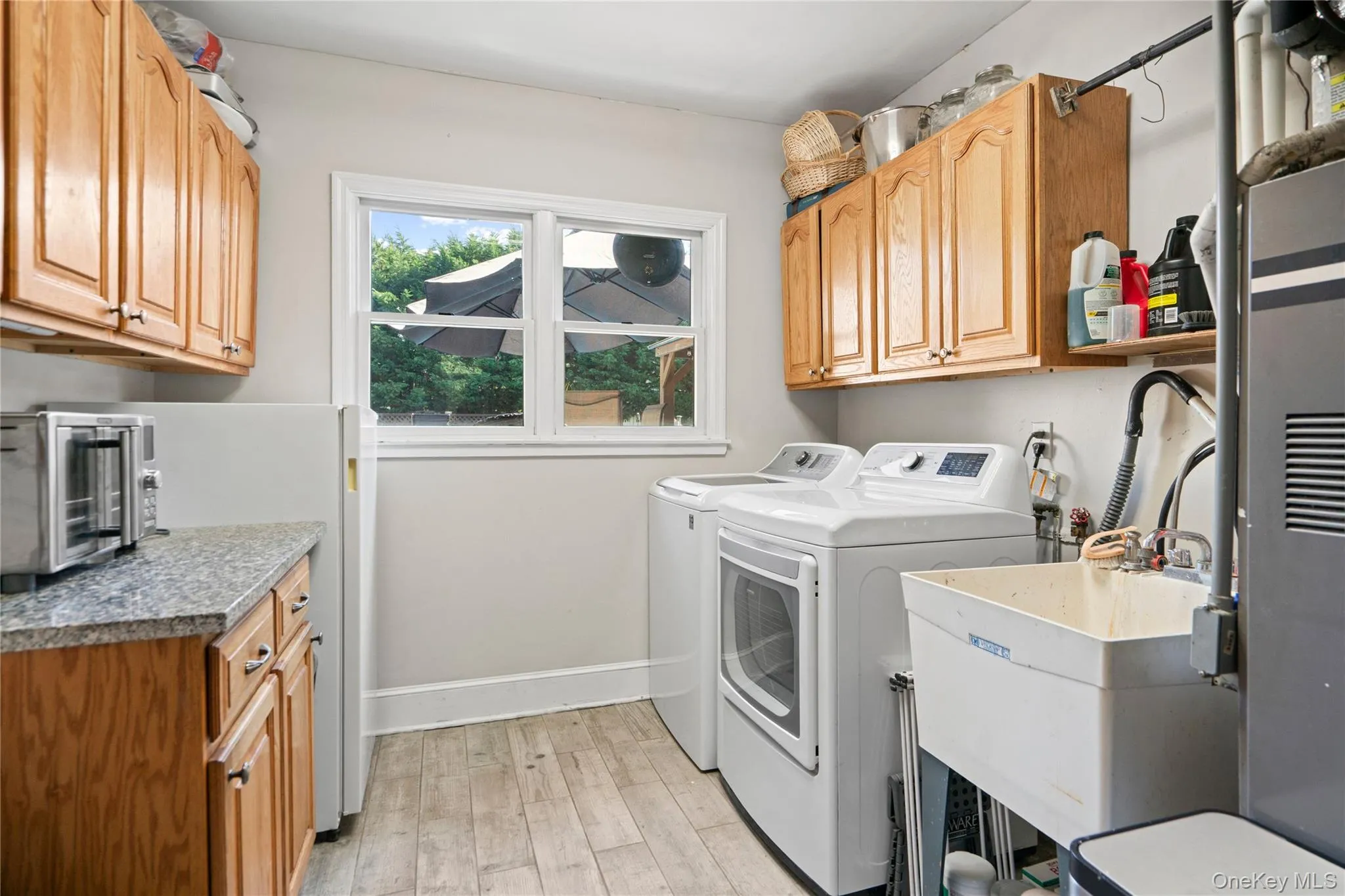 73 Maple Avenue, Islip, NY, 5 Bedrooms Bedrooms, 9 Rooms Rooms,2 BathroomsBathrooms,Residential,For Rent,Maple,0,1045316 73 Maple Avenue, Islip, NY, 5 Bedrooms Bedrooms, 9 Rooms Rooms,2 BathroomsBathrooms,Residential,For Rent,Maple,0,1045316