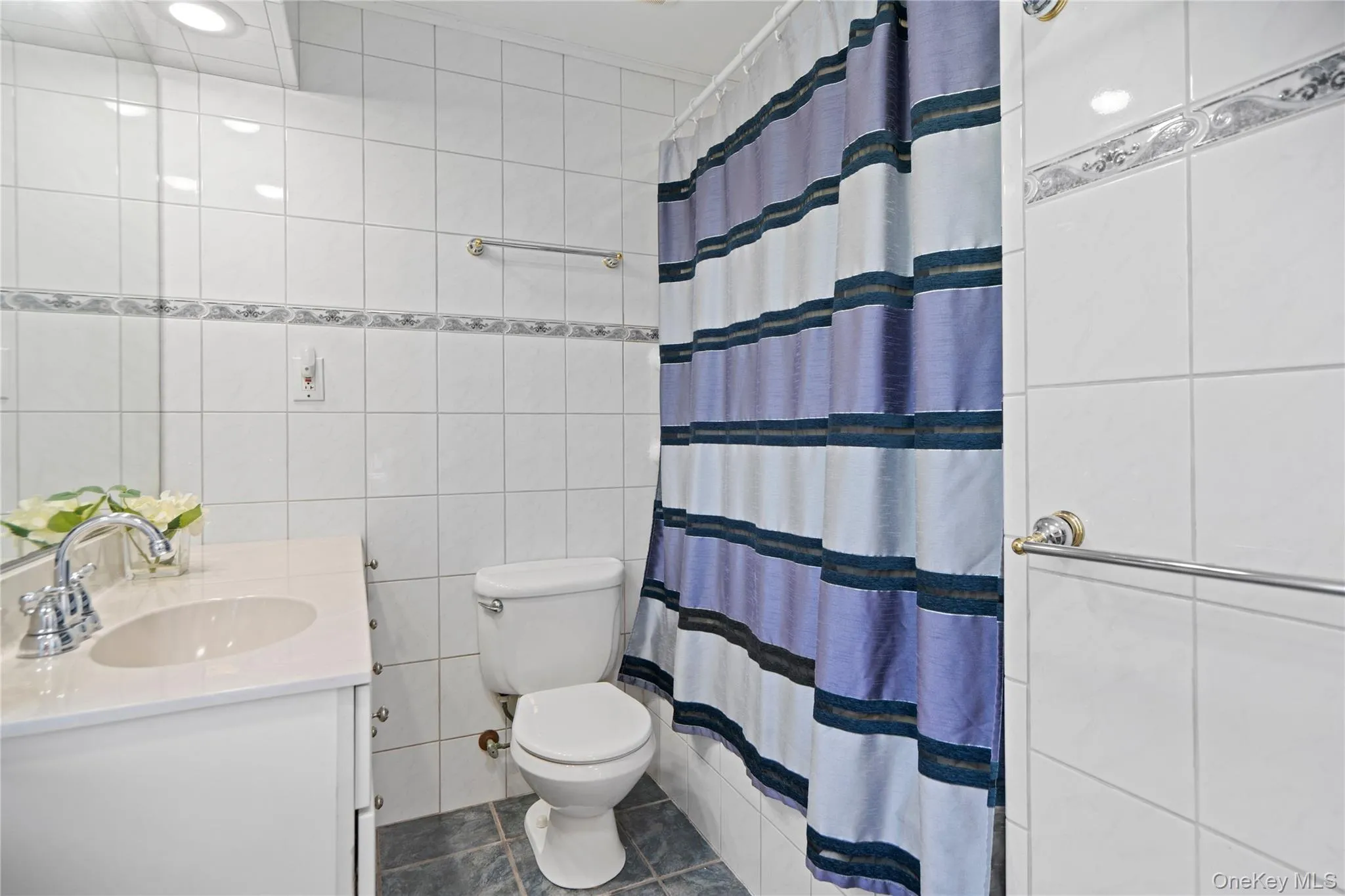 73 Maple Avenue, Islip, NY, 5 Bedrooms Bedrooms, 9 Rooms Rooms,2 BathroomsBathrooms,Residential,For Rent,Maple,0,1045316 73 Maple Avenue, Islip, NY, 5 Bedrooms Bedrooms, 9 Rooms Rooms,2 BathroomsBathrooms,Residential,For Rent,Maple,0,1045316