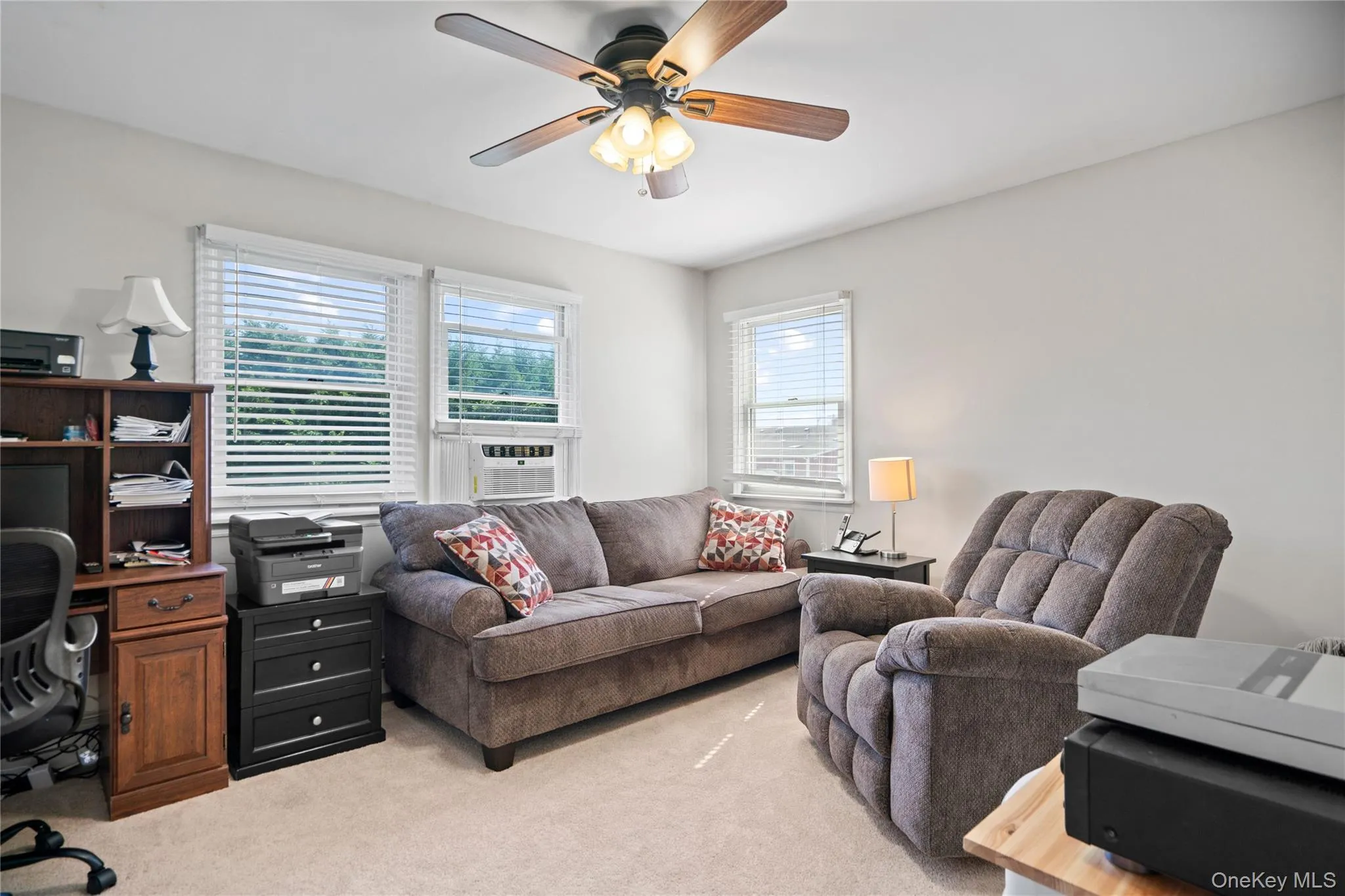 73 Maple Avenue, Islip, NY, 5 Bedrooms Bedrooms, 9 Rooms Rooms,2 BathroomsBathrooms,Residential,For Rent,Maple,0,1045316 73 Maple Avenue, Islip, NY, 5 Bedrooms Bedrooms, 9 Rooms Rooms,2 BathroomsBathrooms,Residential,For Rent,Maple,0,1045316