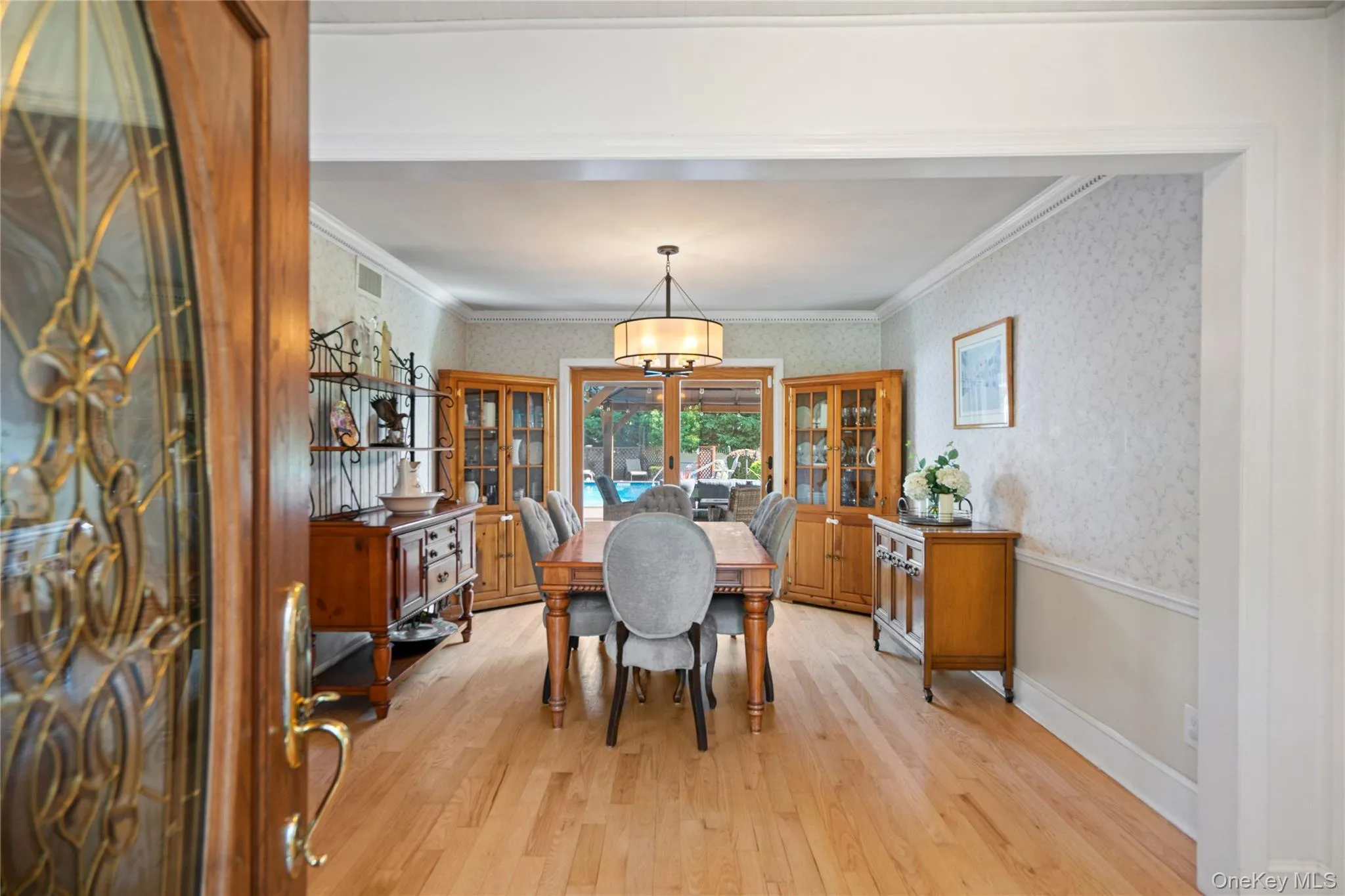 73 Maple Avenue, Islip, NY, 5 Bedrooms Bedrooms, 9 Rooms Rooms,2 BathroomsBathrooms,Residential,For Rent,Maple,0,1045316 73 Maple Avenue, Islip, NY, 5 Bedrooms Bedrooms, 9 Rooms Rooms,2 BathroomsBathrooms,Residential,For Rent,Maple,0,1045316