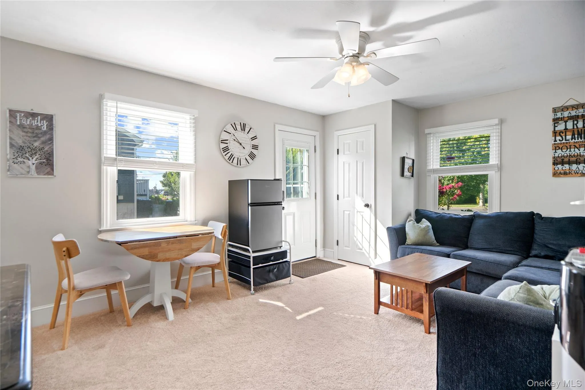 73 Maple Avenue, Islip, NY, 5 Bedrooms Bedrooms, 9 Rooms Rooms,2 BathroomsBathrooms,Residential,For Rent,Maple,0,1045316 73 Maple Avenue, Islip, NY, 5 Bedrooms Bedrooms, 9 Rooms Rooms,2 BathroomsBathrooms,Residential,For Rent,Maple,0,1045316